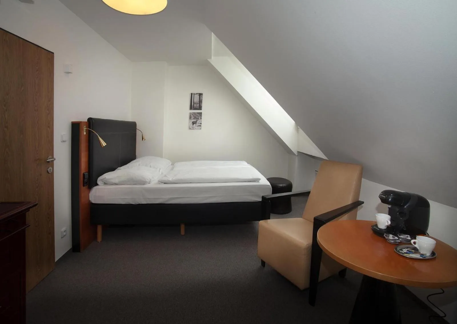 Bedroom, Bed in Hotel Petrovy kameny