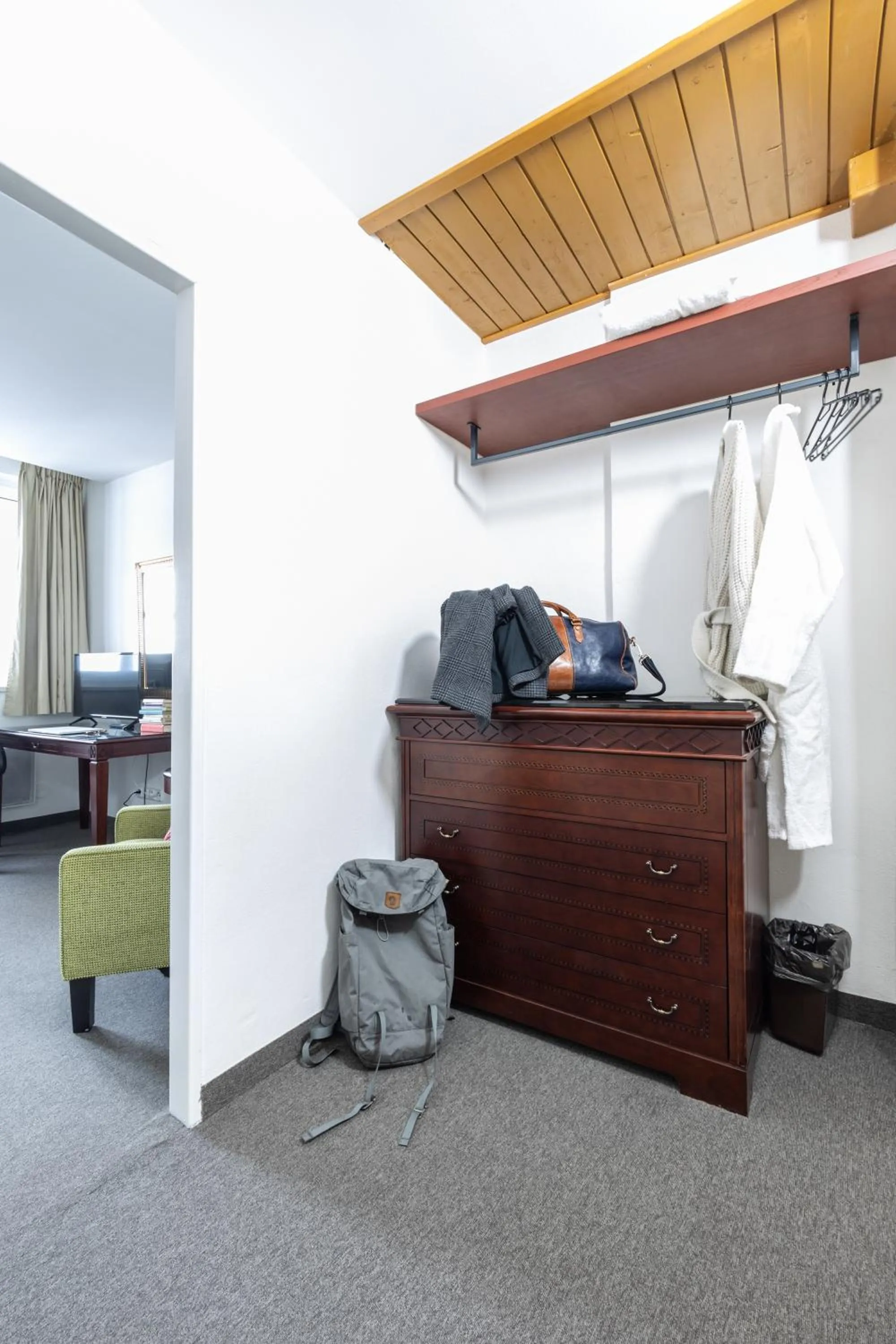 hair dresser in Hotel Petrovy kameny