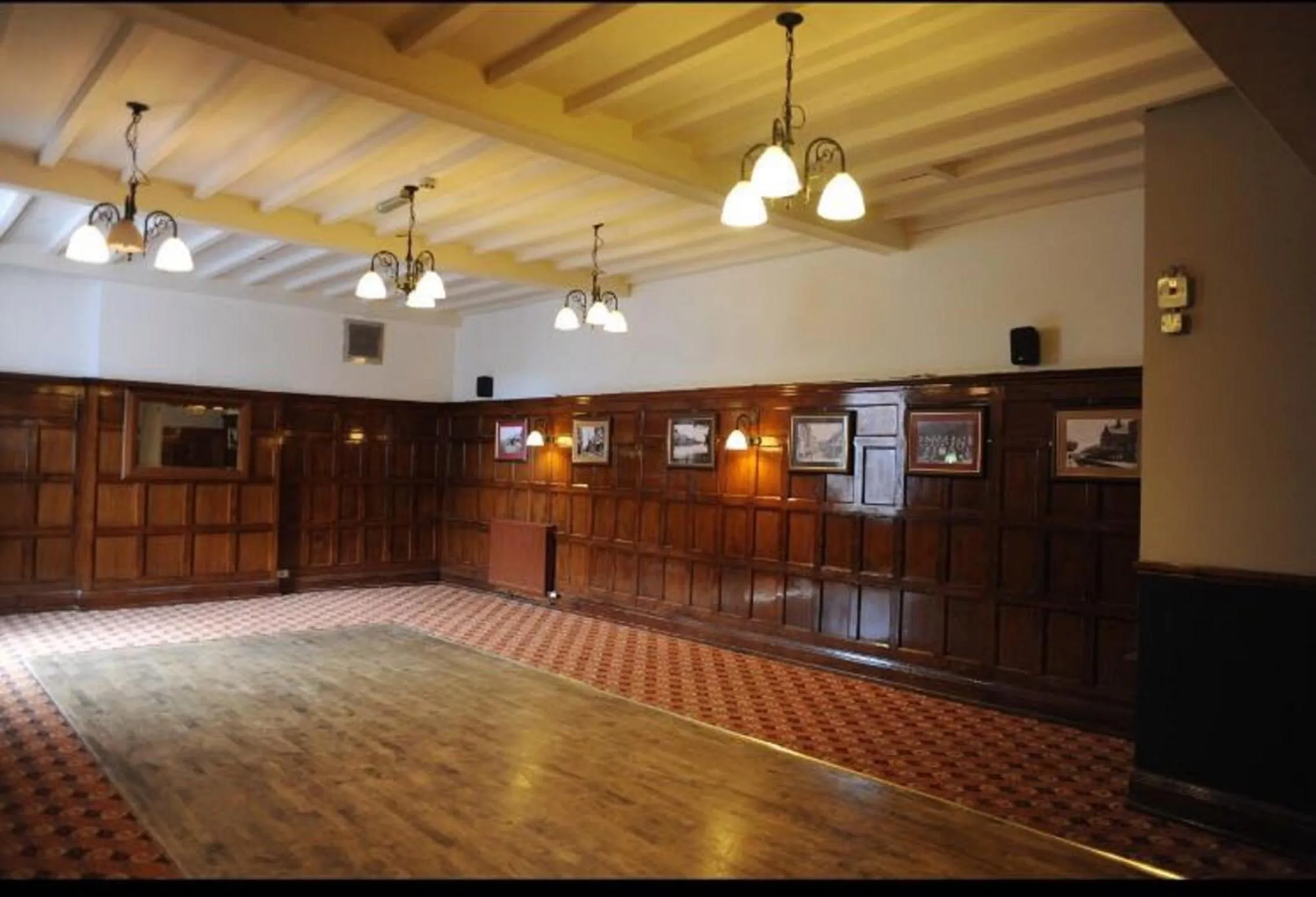 Business facilities in Angel @ KingSt