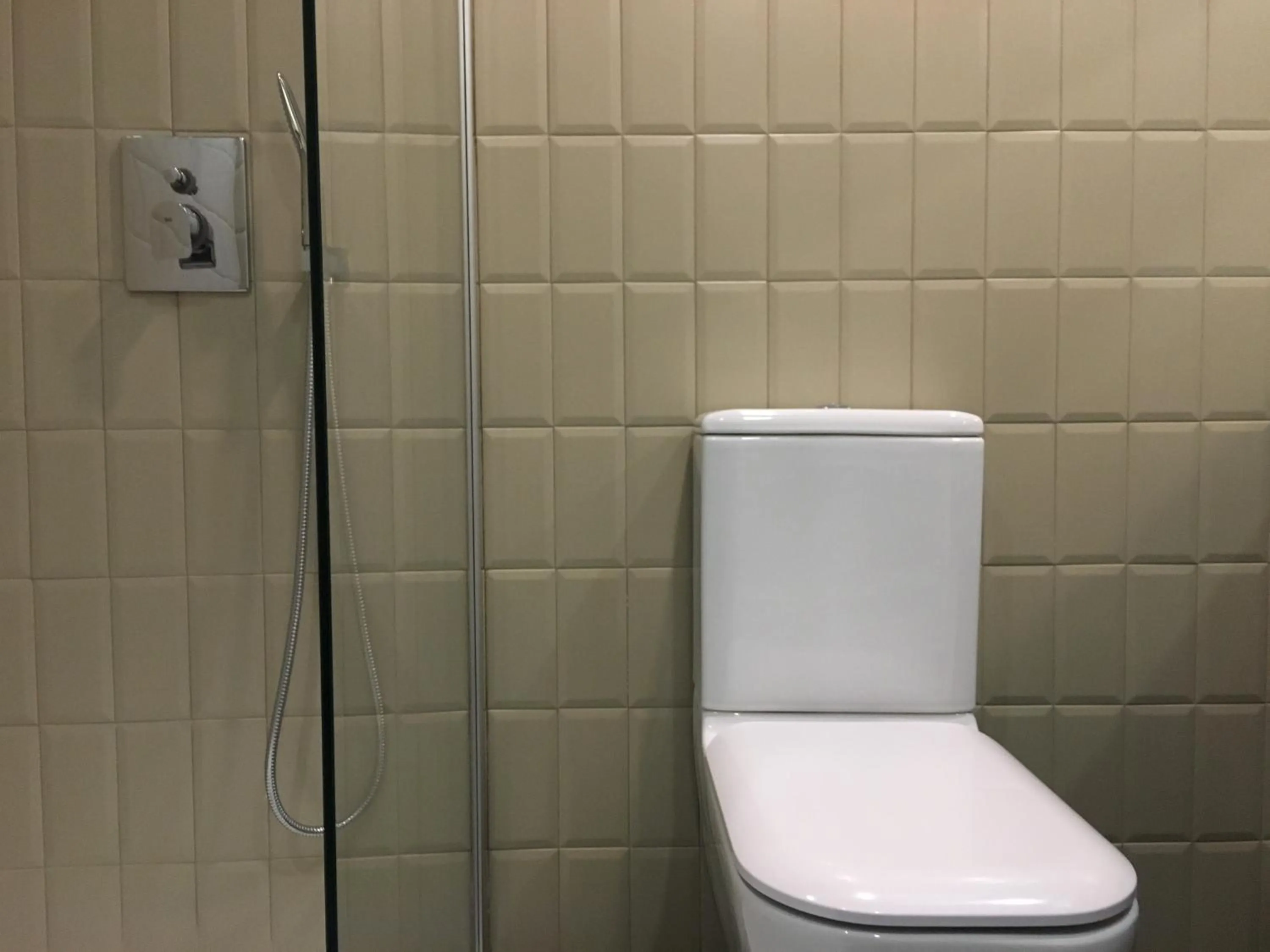 Shower in MD Design Hotel - Portal del Real