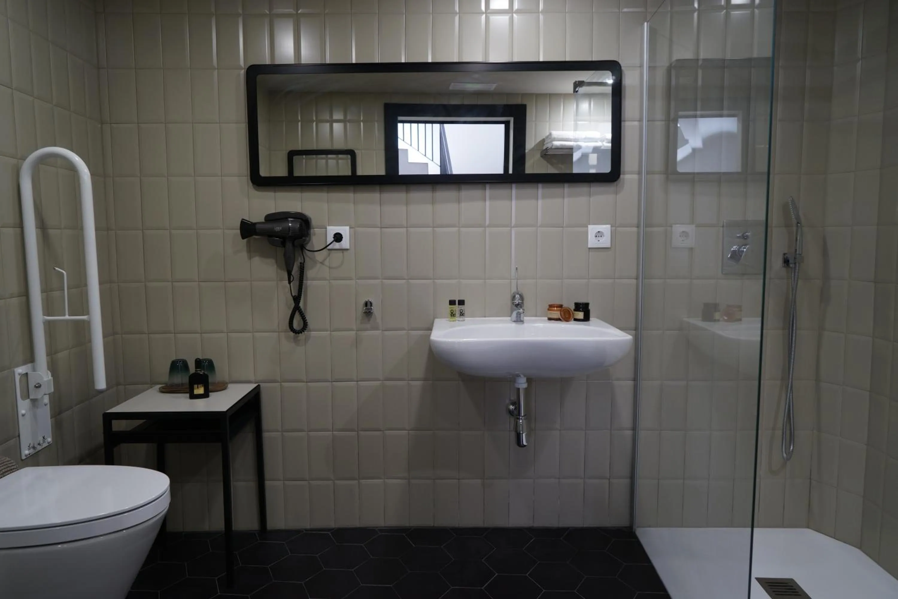 Shower in MD Design Hotel - Portal del Real