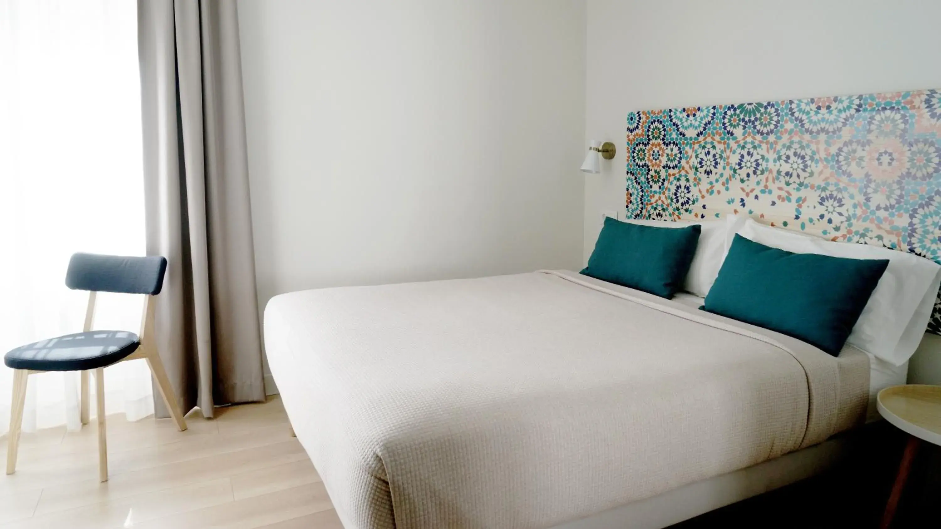 Double Room - single occupancy in MD Design Hotel - Portal del Real Double Room - single occupancy in MD Design Hotel - Portal del Real