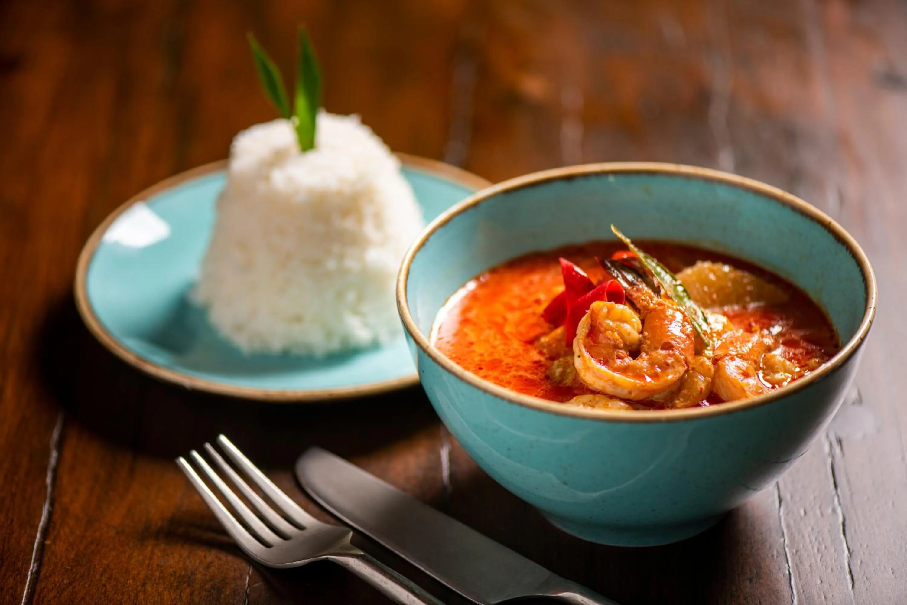 Restaurant/places to eat in Crowne Plaza Muscat OCEC by IHG