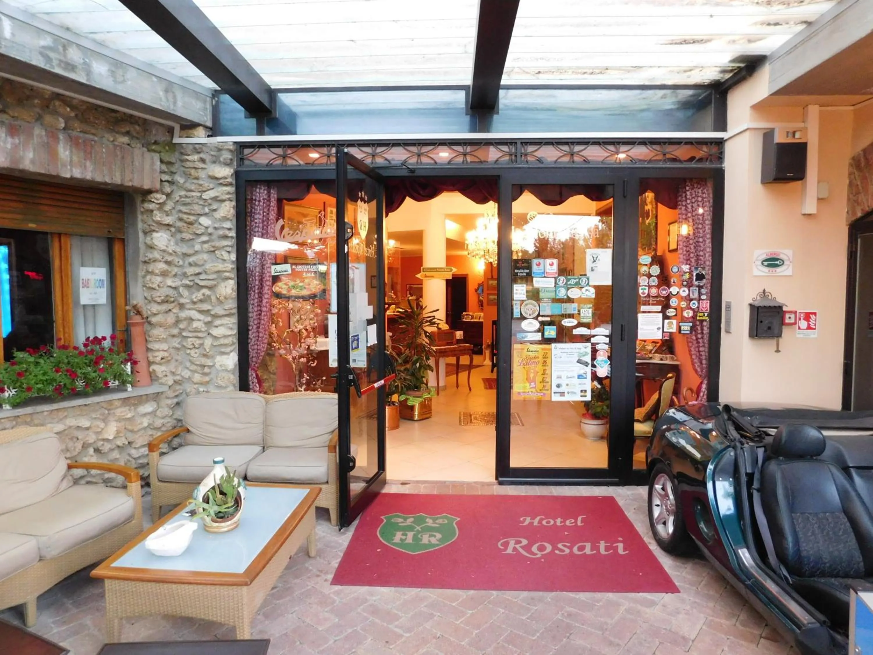 Facade/entrance in Hotel Rosati