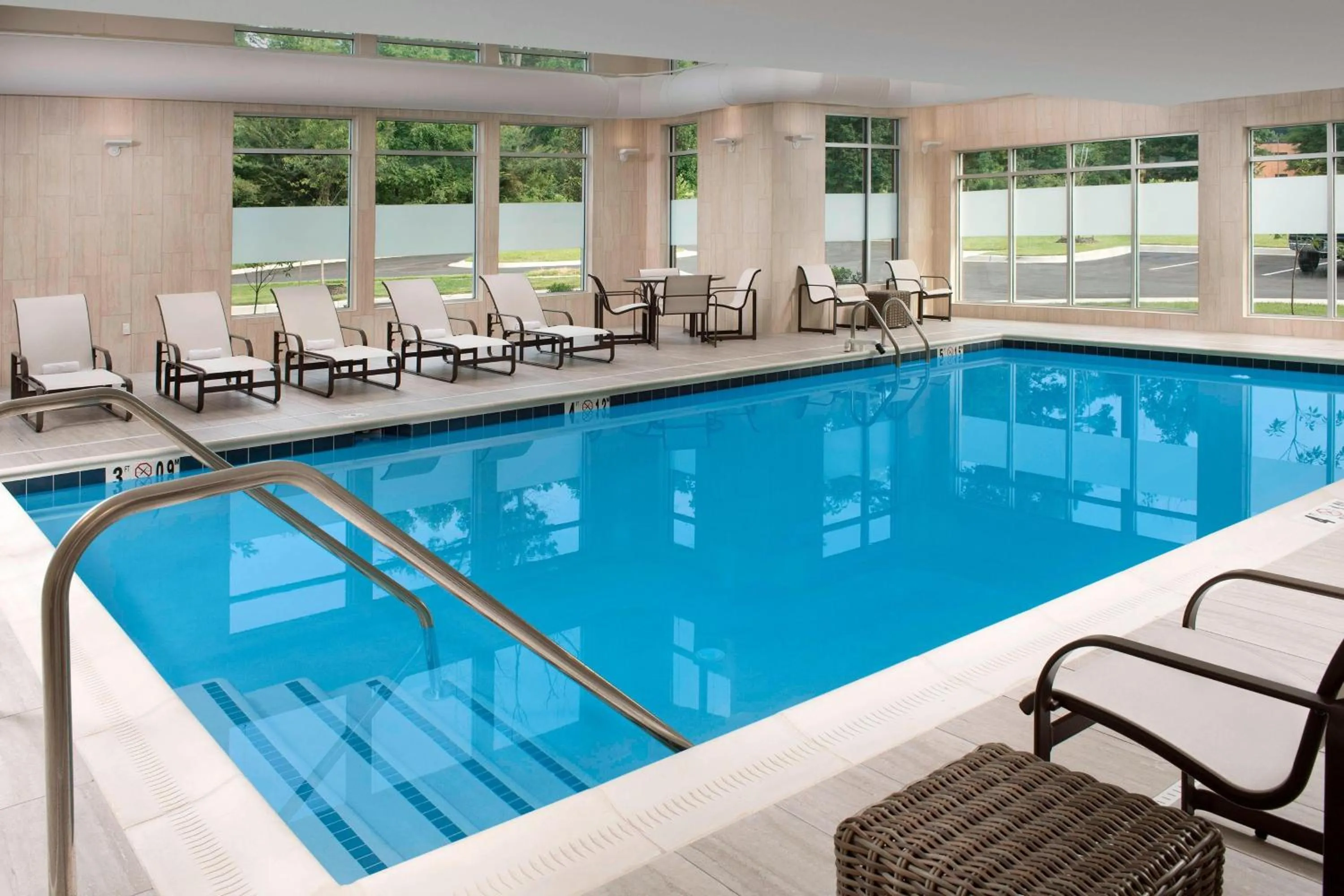 Swimming pool in Residence Inn by Marriott Baltimore Owings Mills