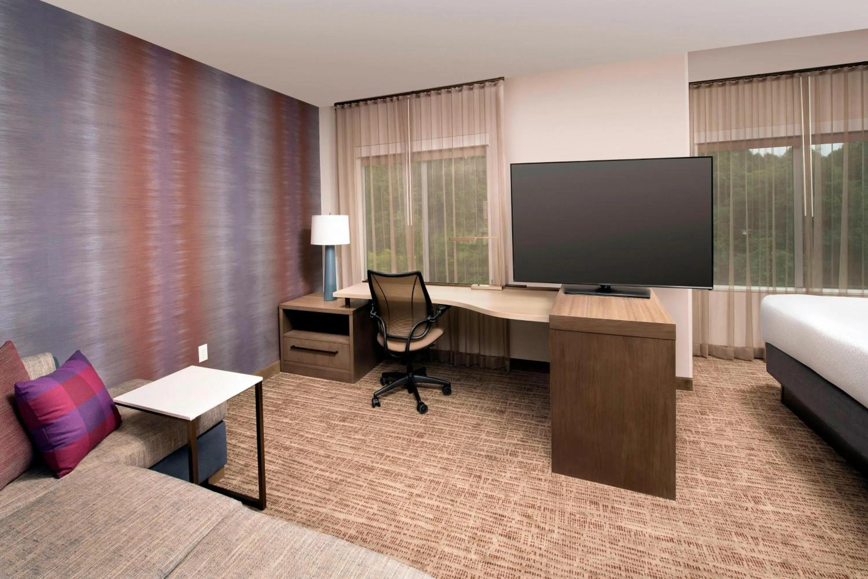 Living room, Bed in Residence Inn by Marriott Baltimore Owings Mills