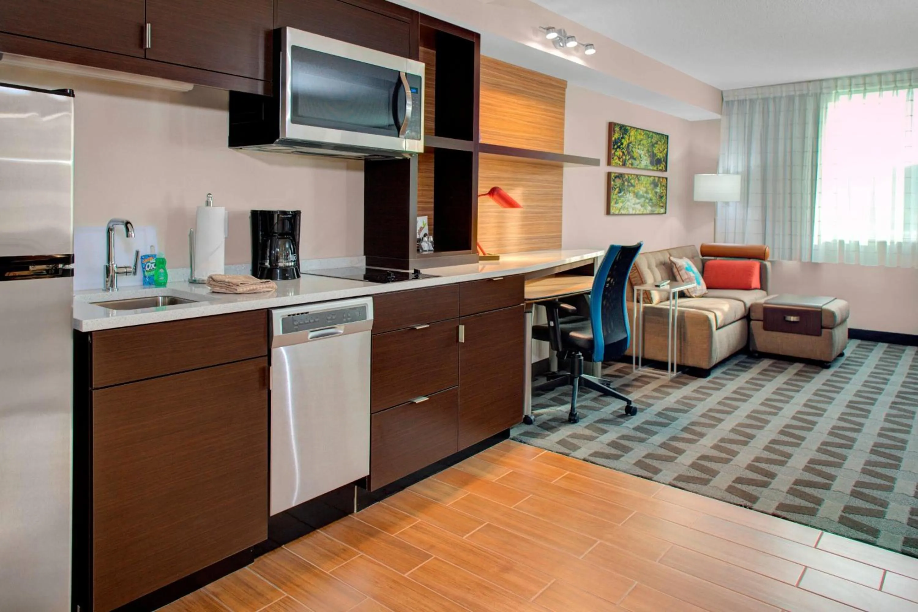 Kitchen or kitchenette in TownePlace Suites by Marriott Parkersburg