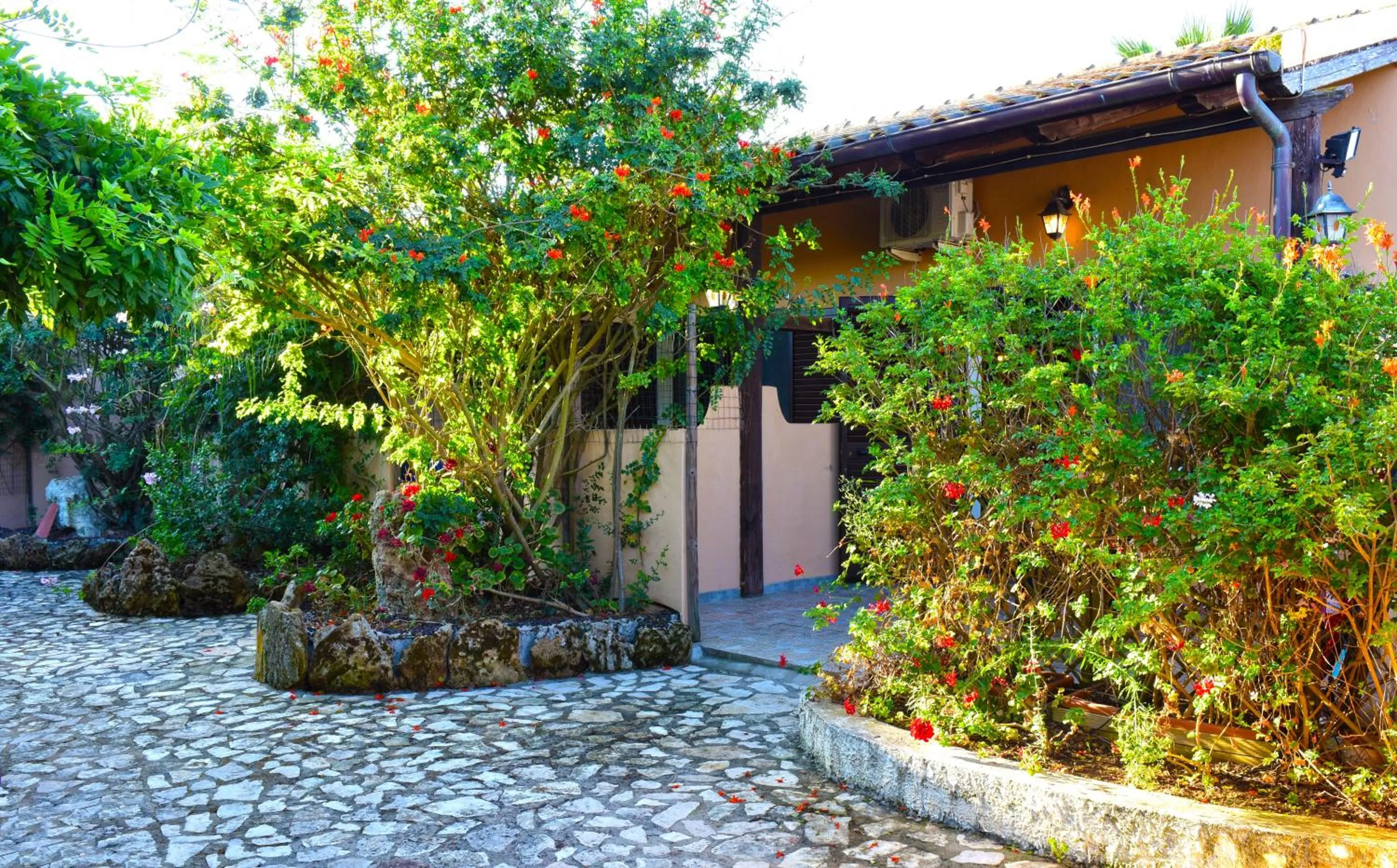 Property building in La Fontana Dei Desideri