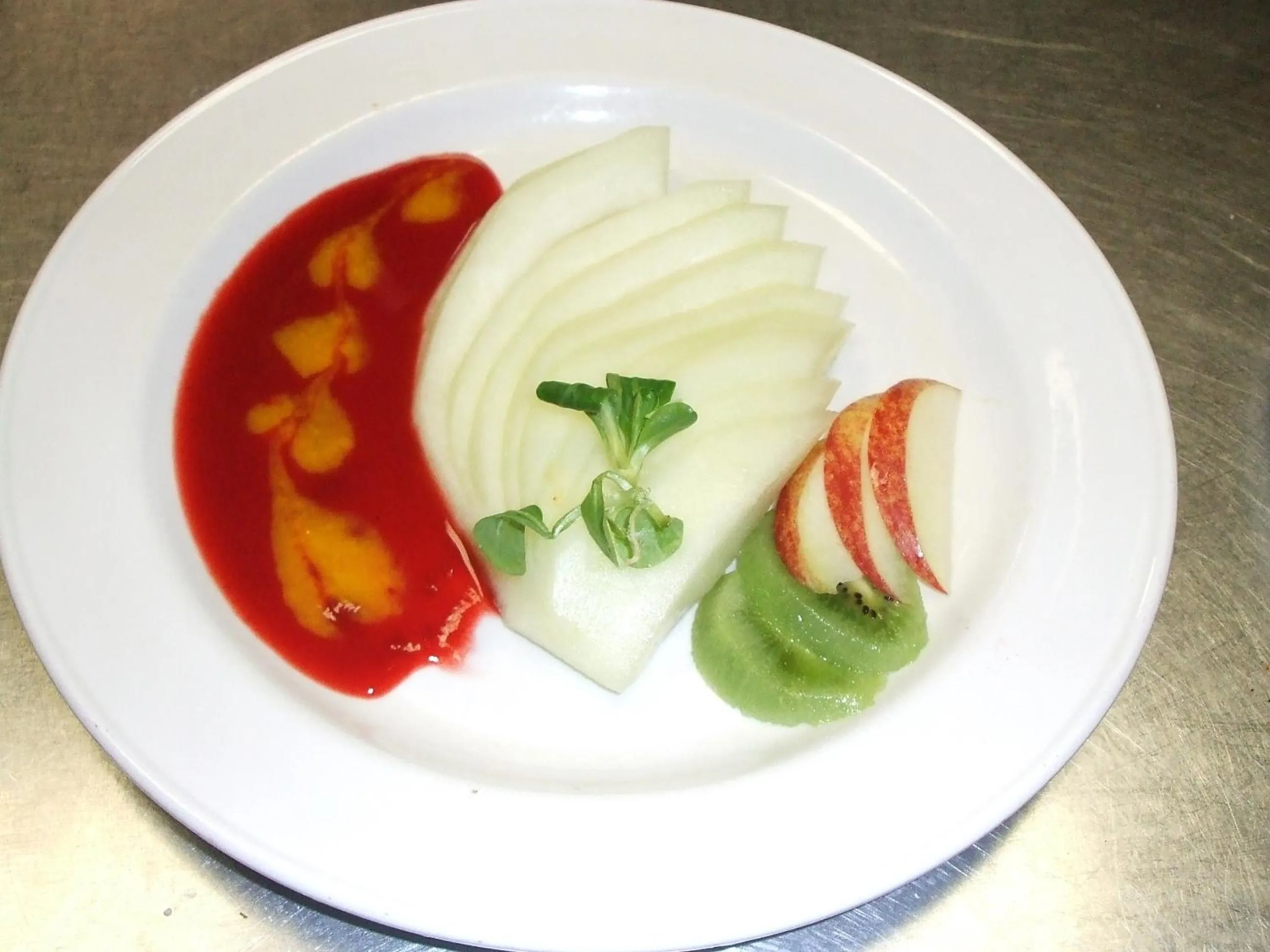 Food and drinks in Achill Cliff House Hotel & Restaurant