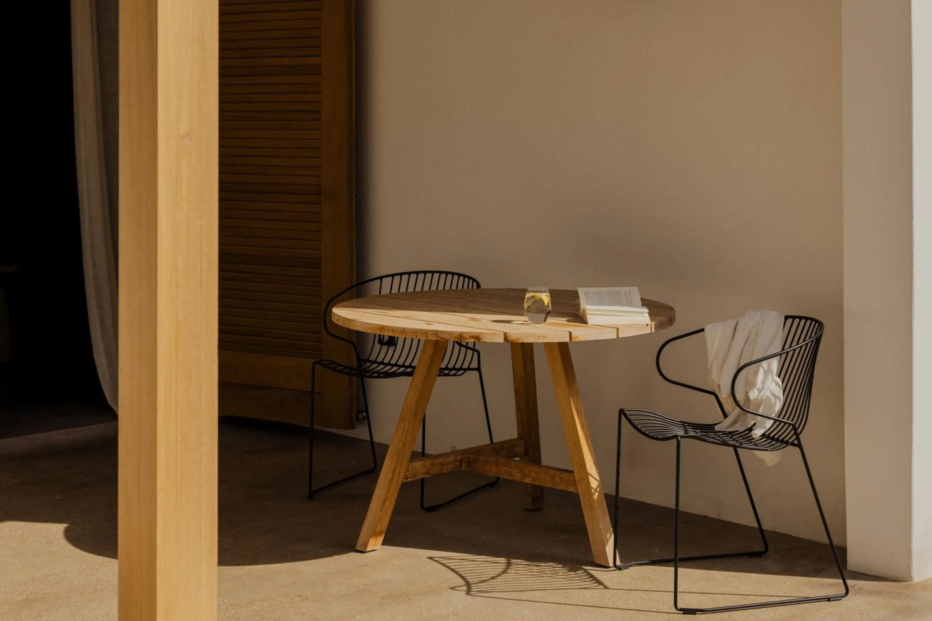 Balcony/Terrace in Minos Beach Art Hotel, a Member of Design Hotels