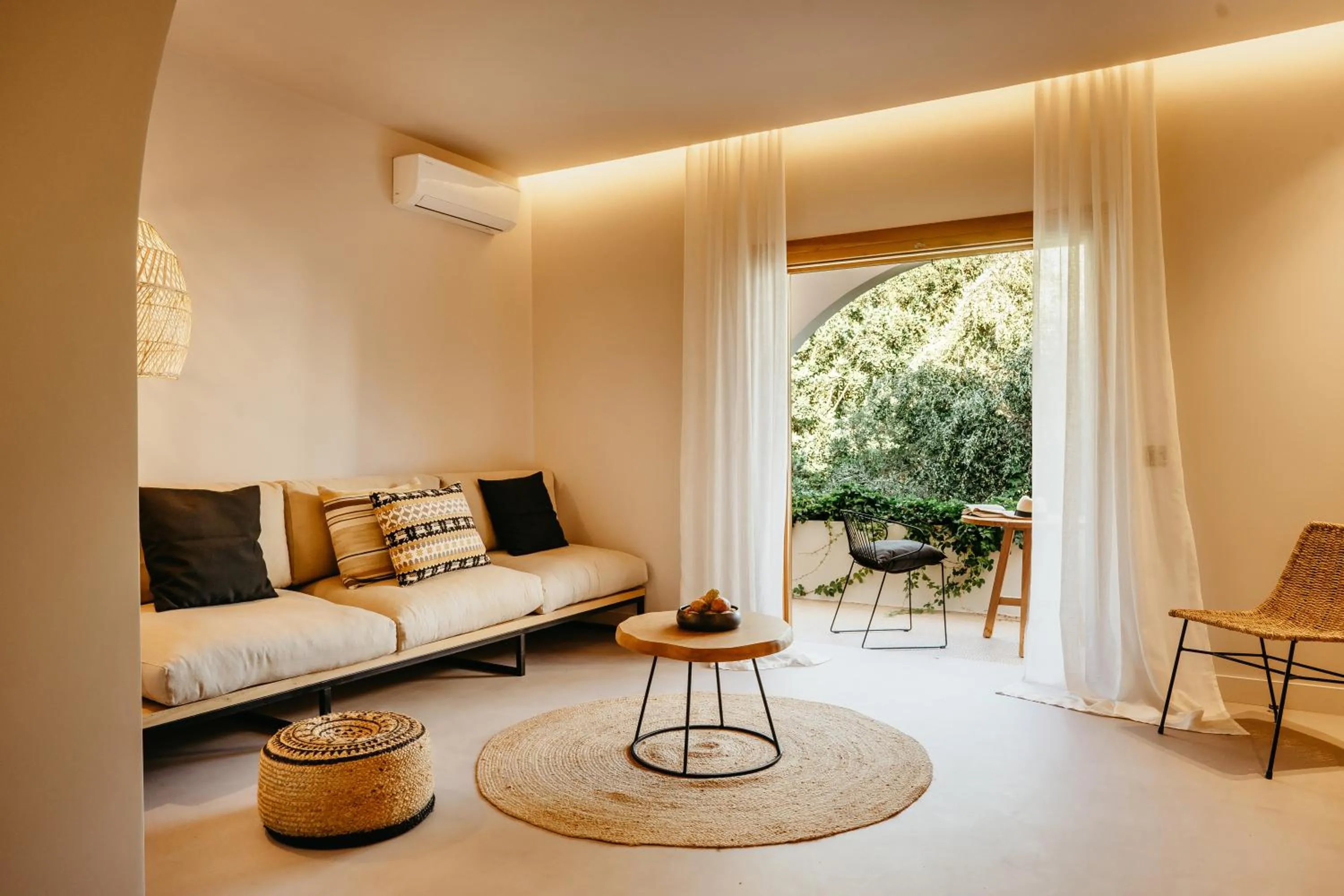 Living room in Minos Beach Art Hotel, a Member of Design Hotels