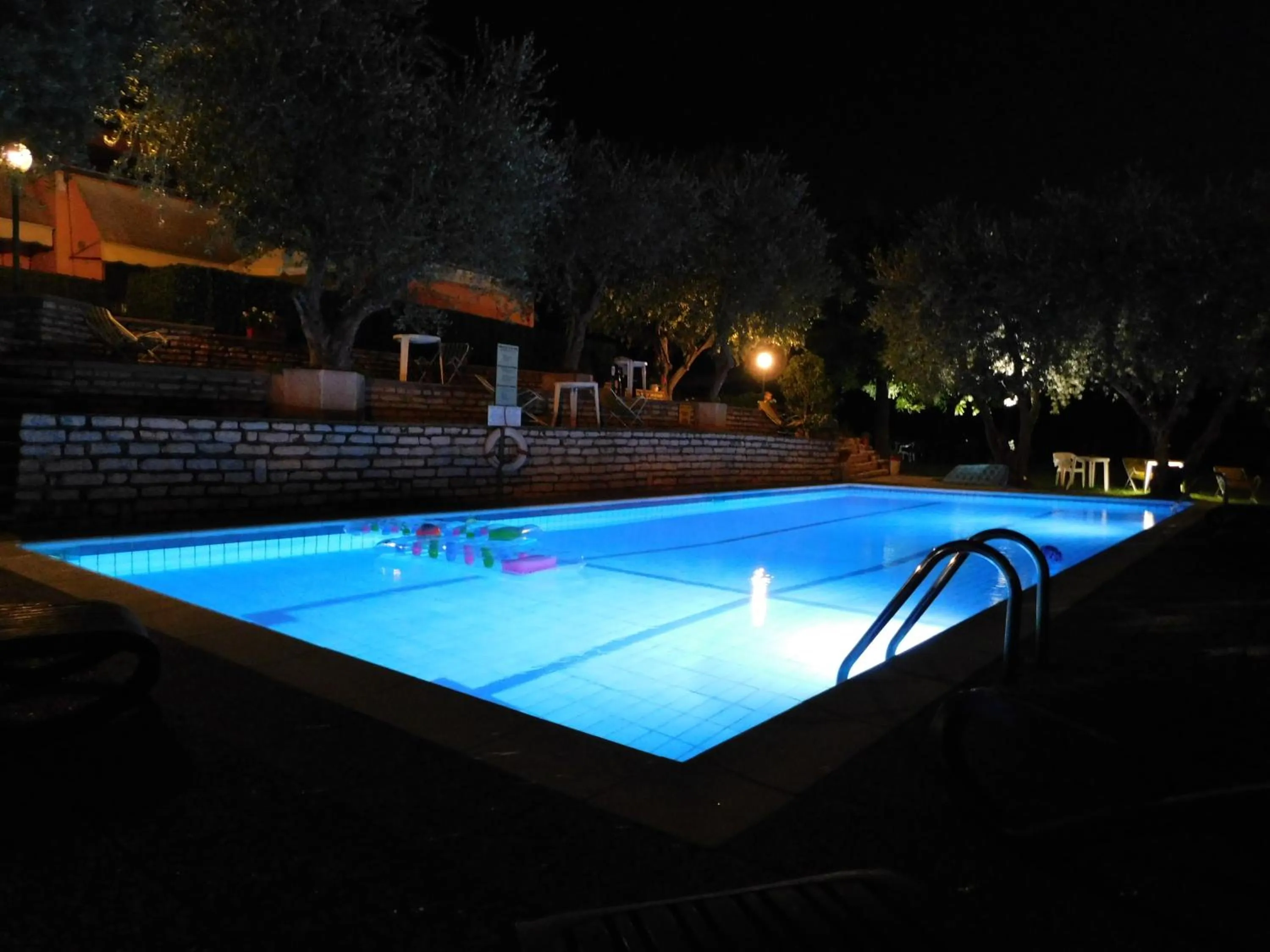 Pool view in Holidays Residence