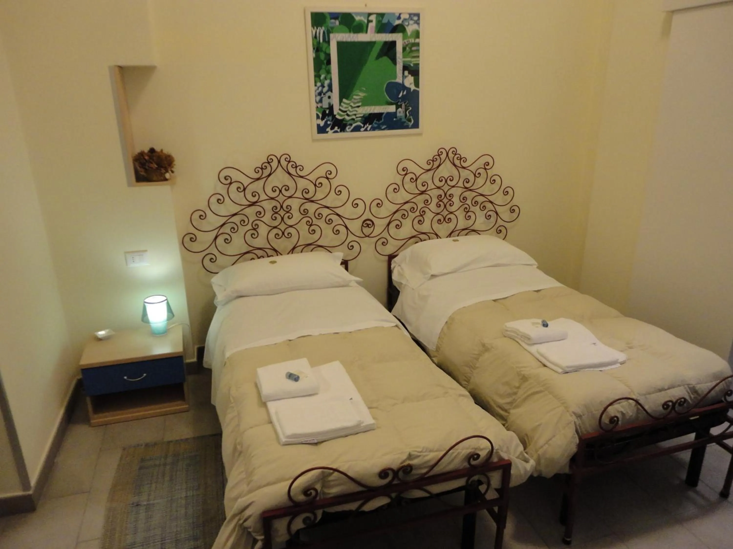 Bed in Affittacamere del Golfo e delle 5 Terre