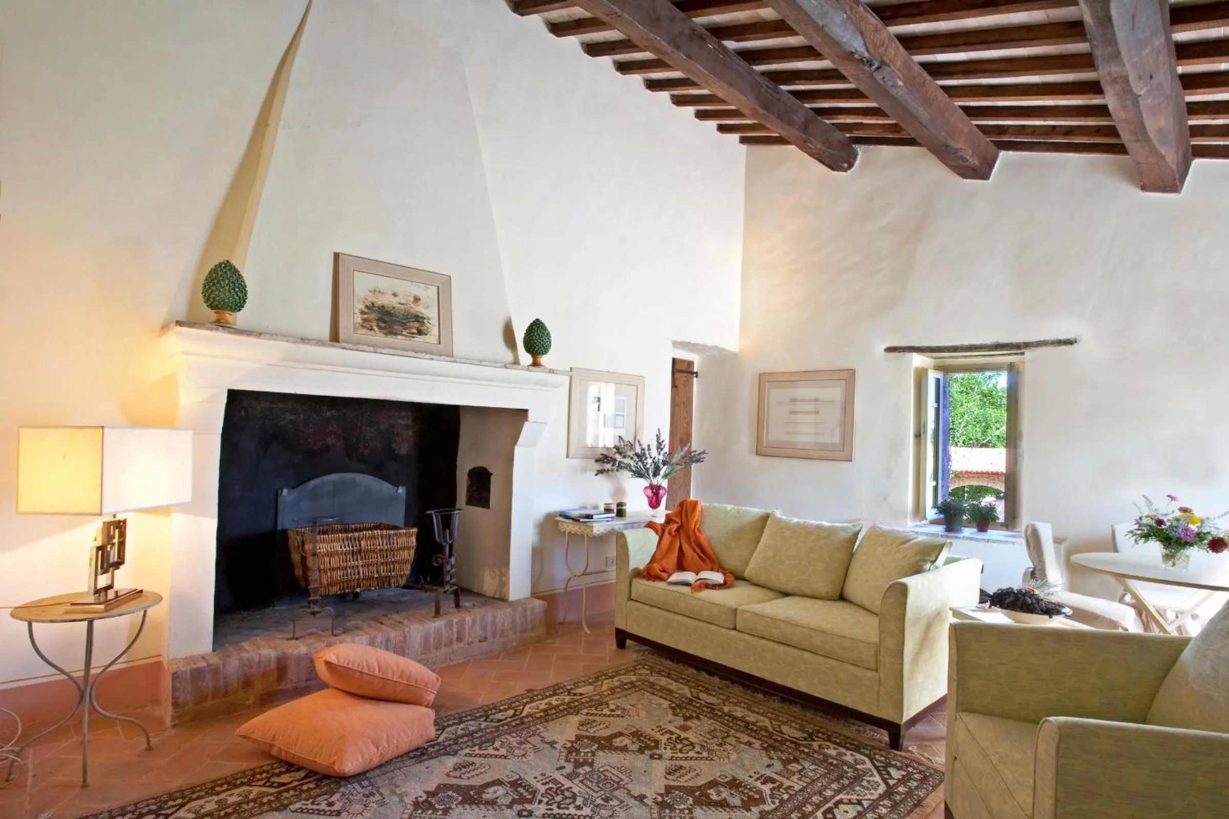Living room in Borgo Della Marmotta