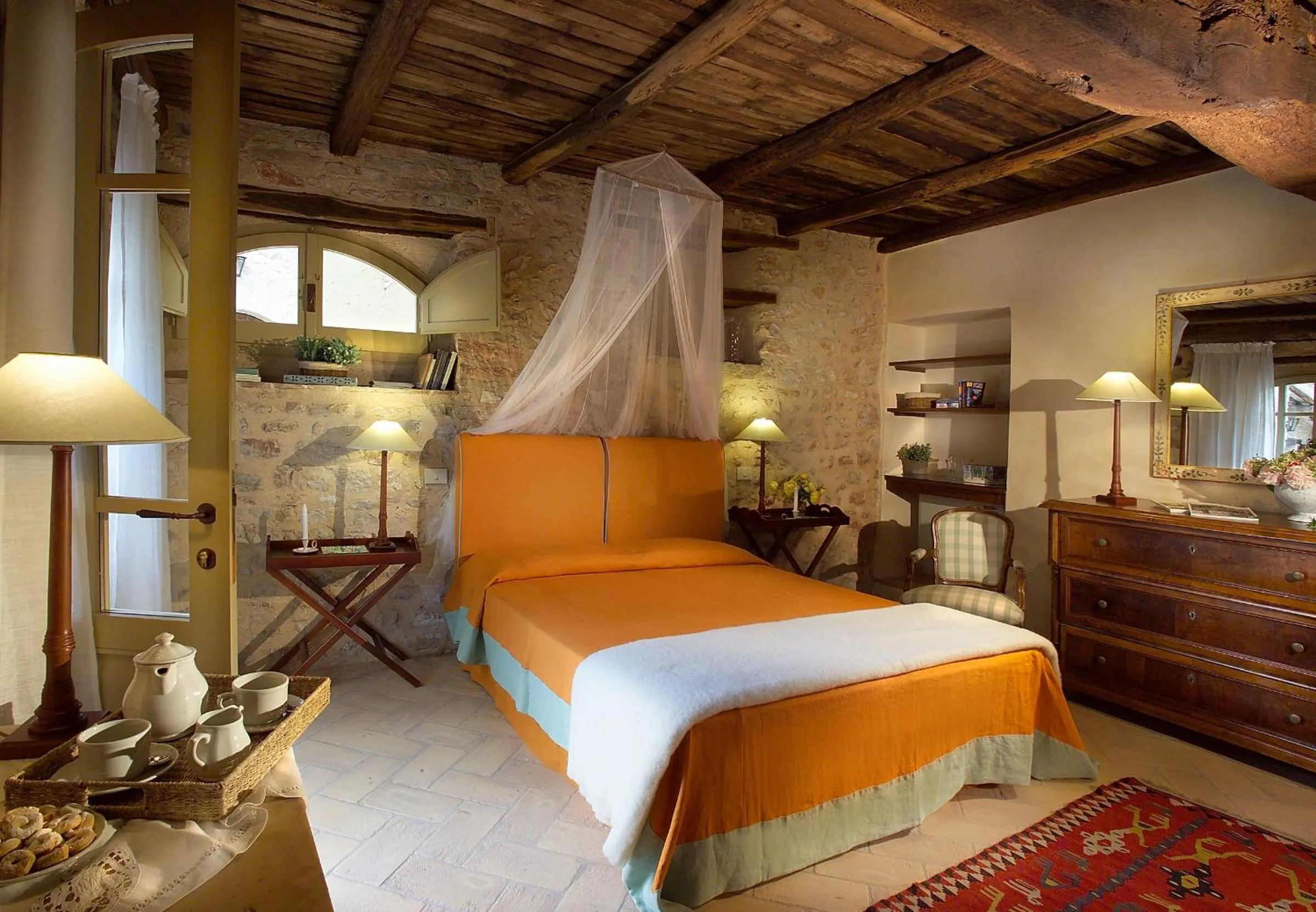 Photo of the whole room, Bed in Borgo Della Marmotta