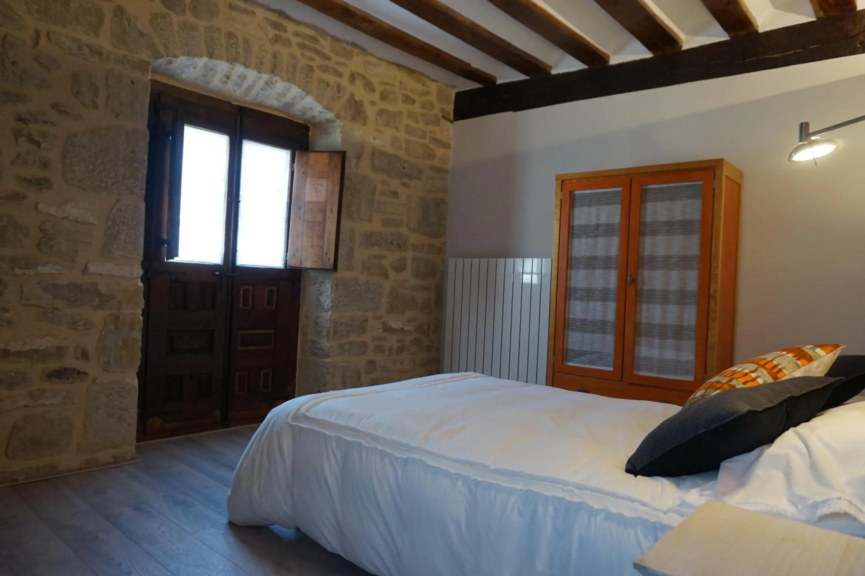 Bedroom, Bed in Arganzón Plaza