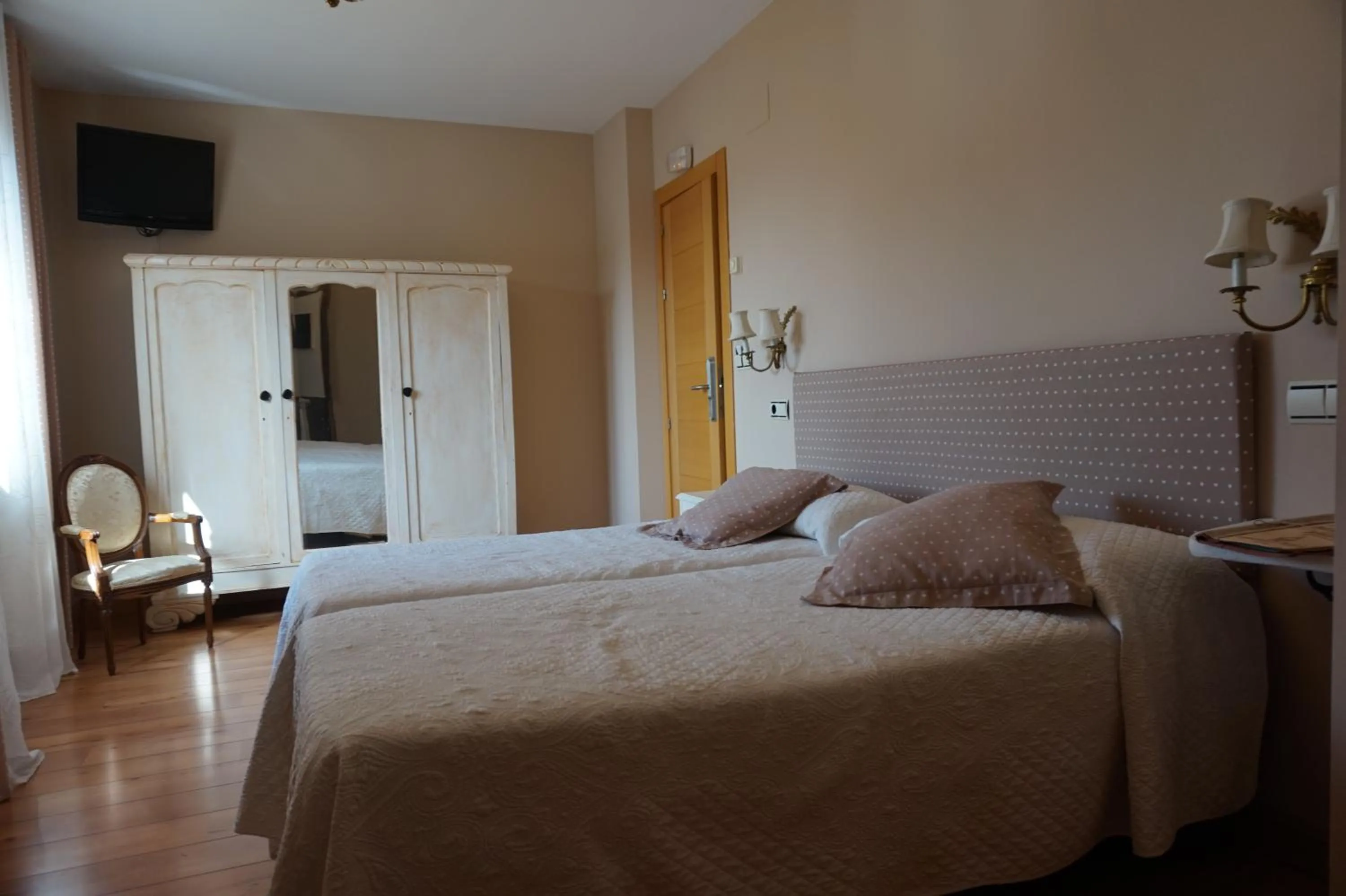 Bedroom, Bed in Arganzón Plaza