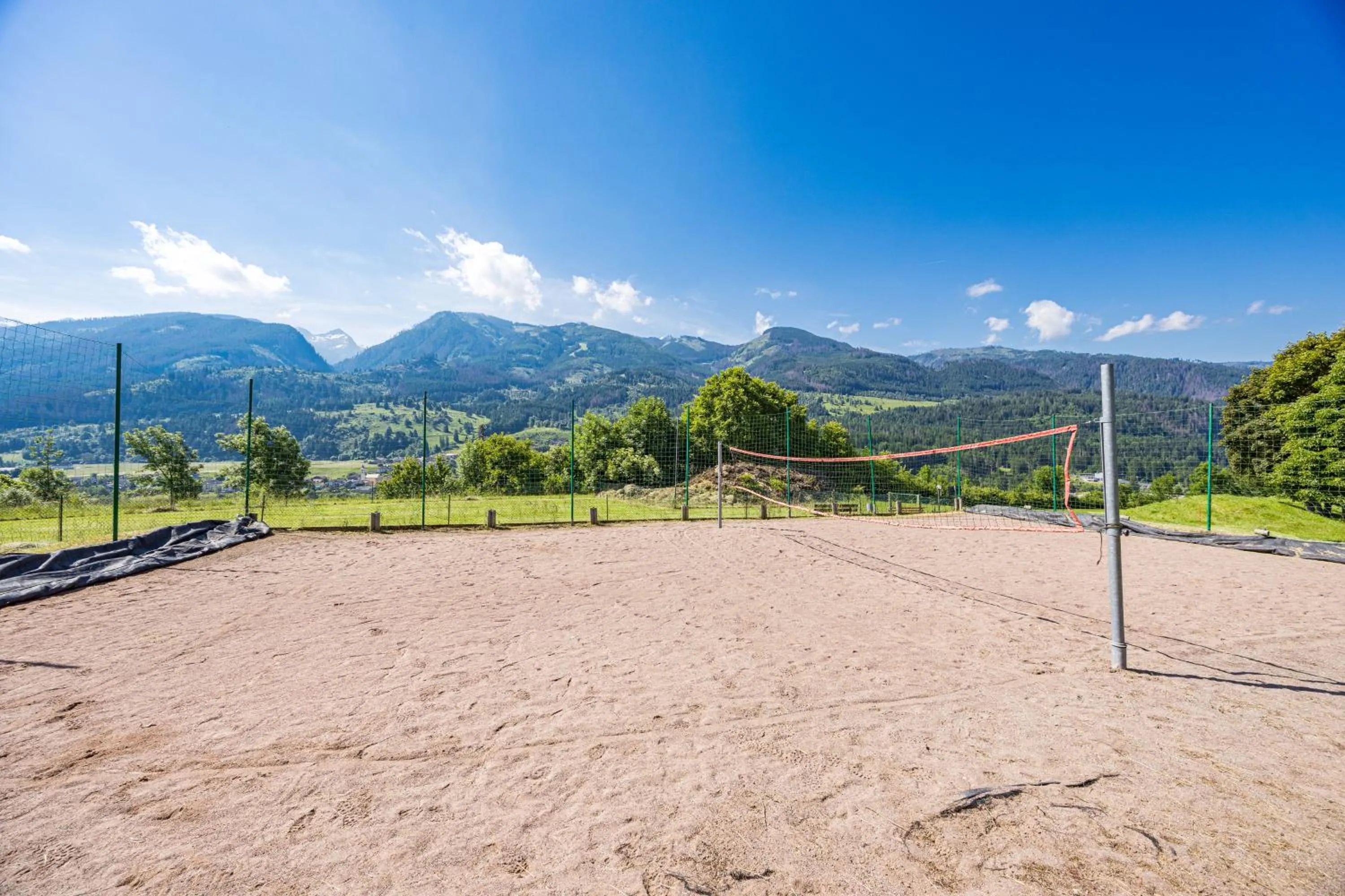 Children play ground in Aparthotel Des Alpes