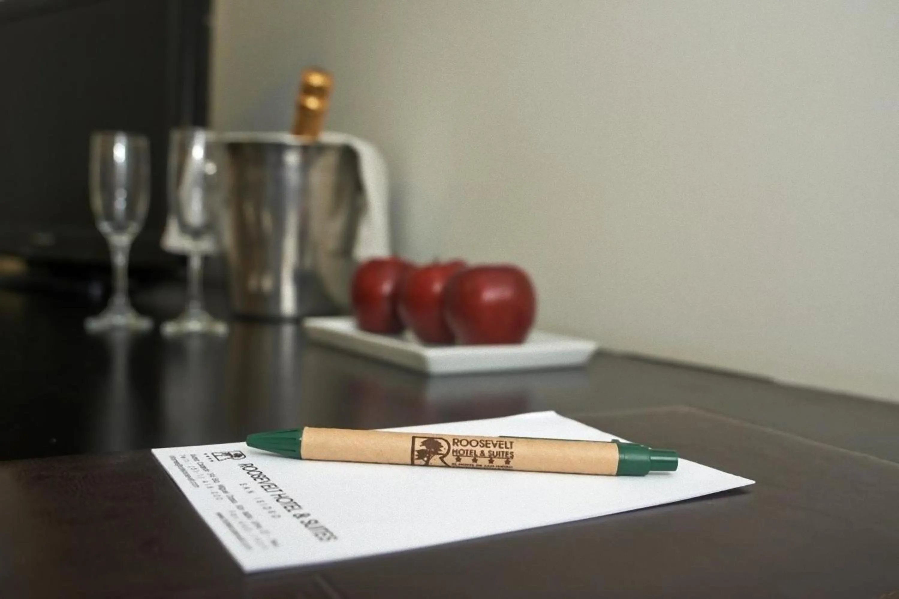 Decorative detail in Roosevelt Hotel & Suites