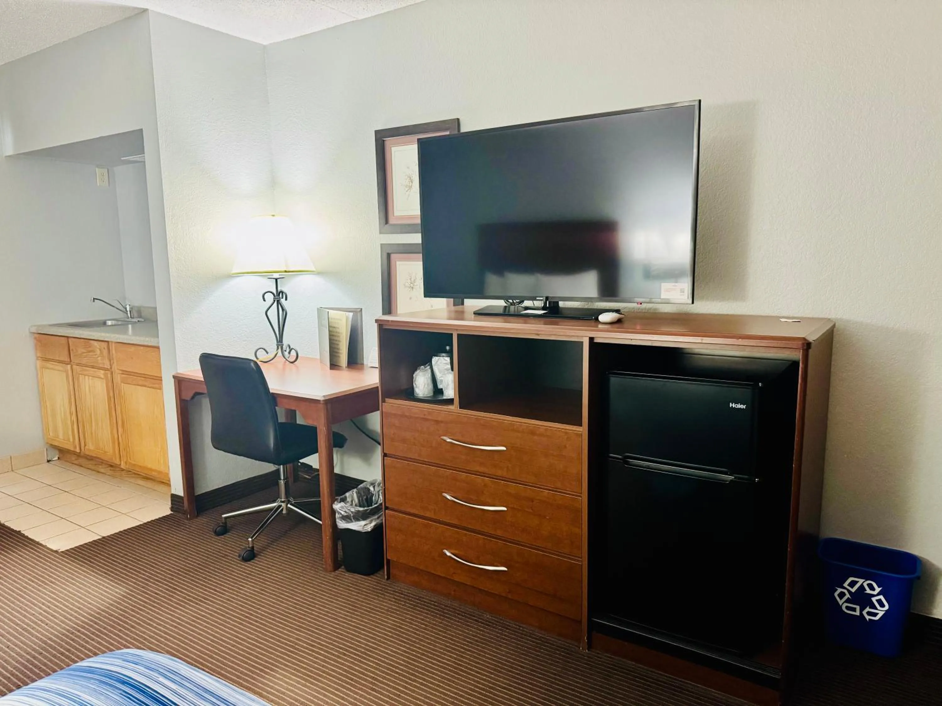 TV and multimedia in AmericInn by Wyndham Stillwater