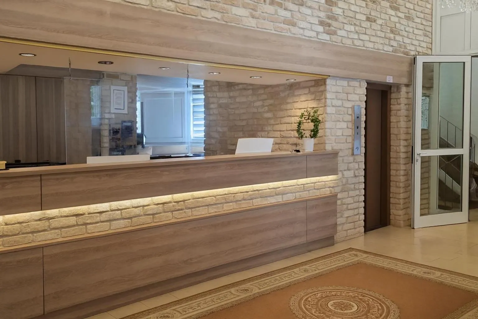 Lobby or reception in Mainzer Hof