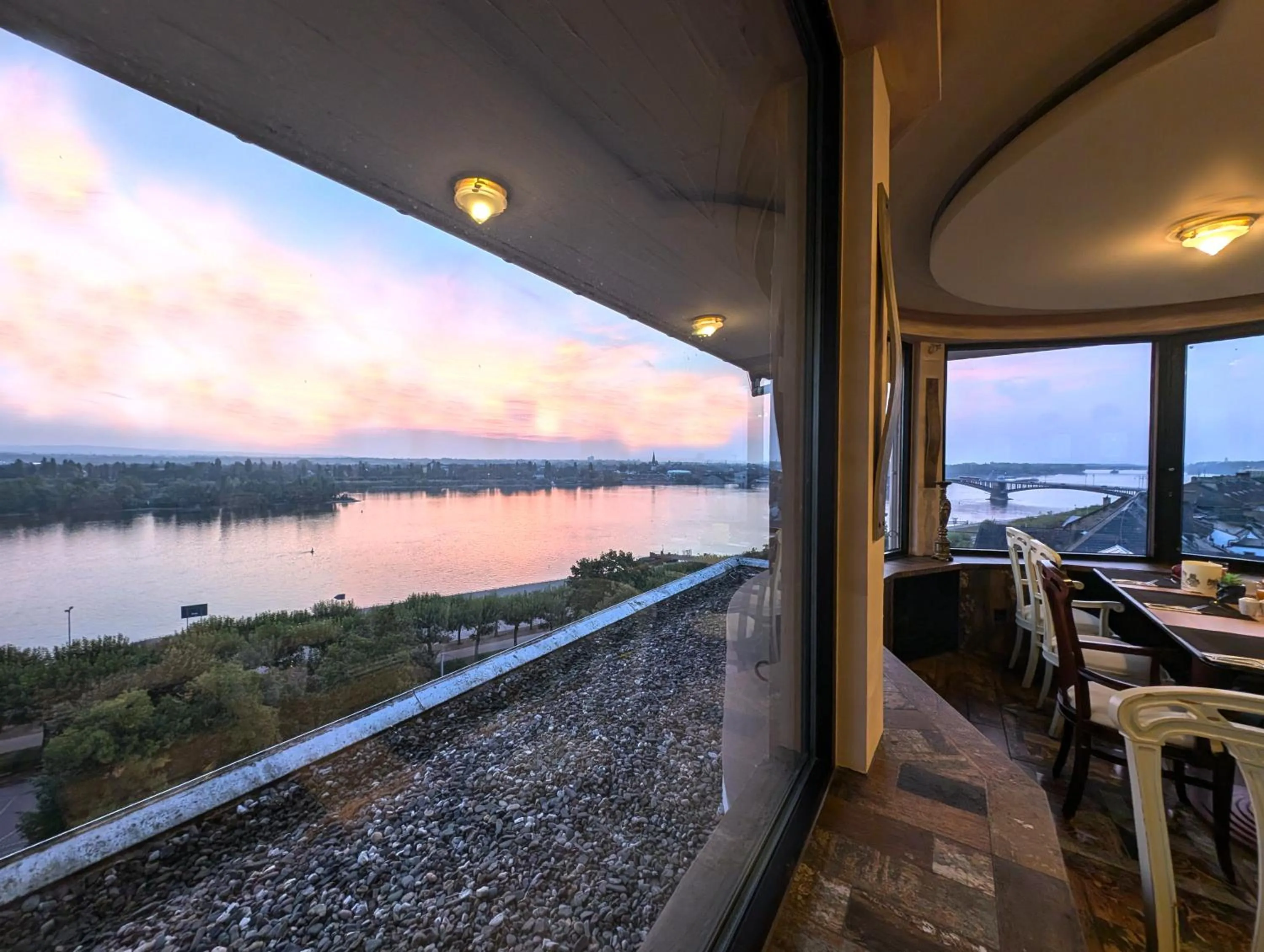 Breakfast in Mainzer Hof