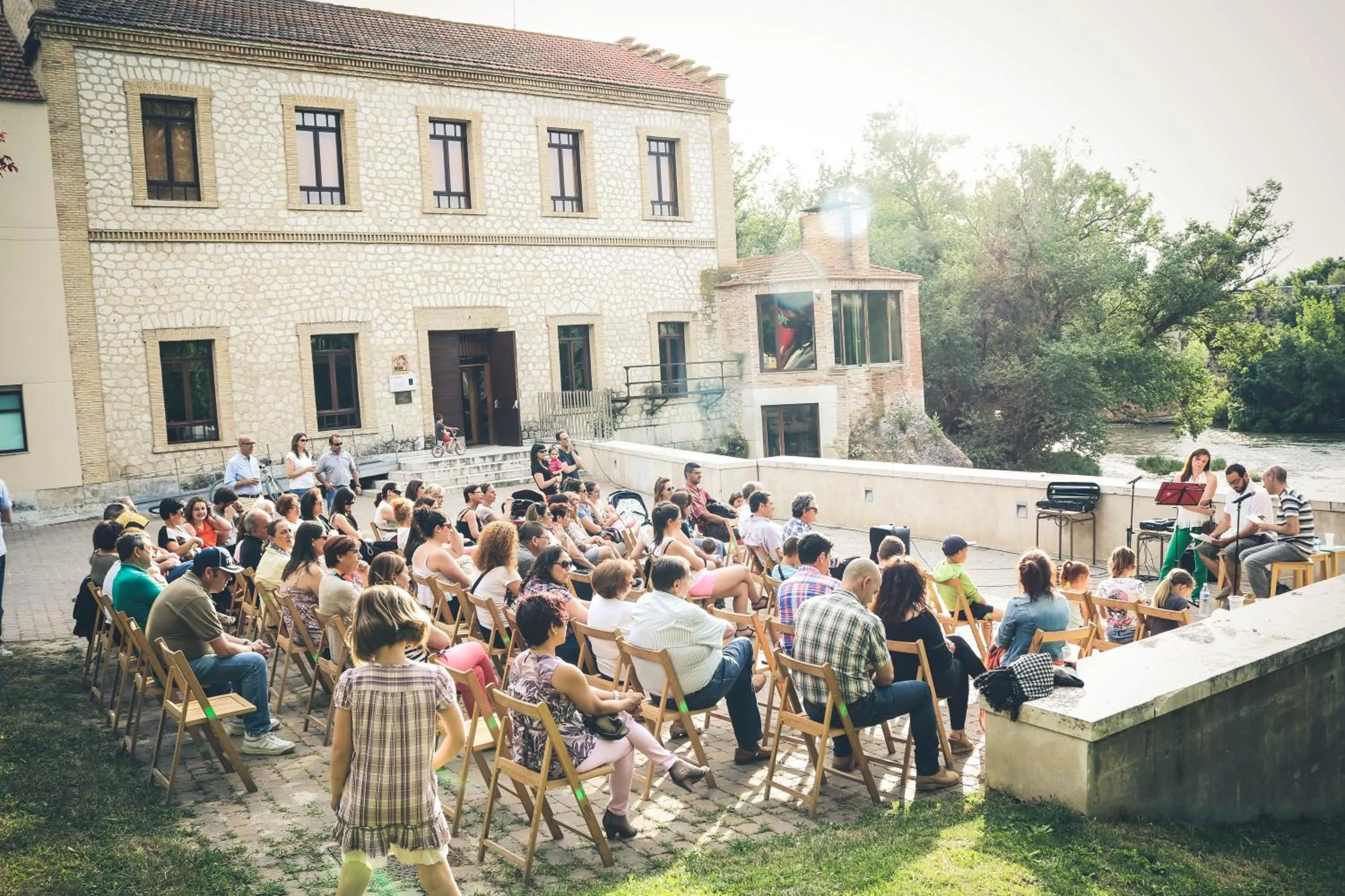 People in Fuente Aceña Hotel Boutique