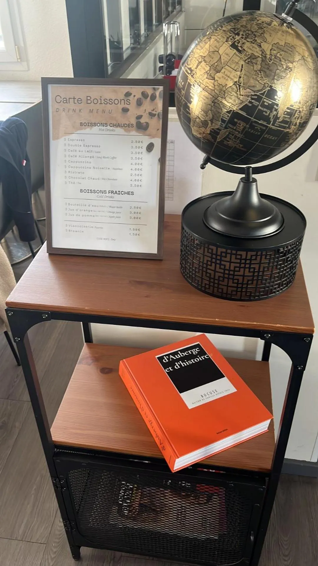 Breakfast in Aka Lodge Lyon Eurexpo Arena Stadium