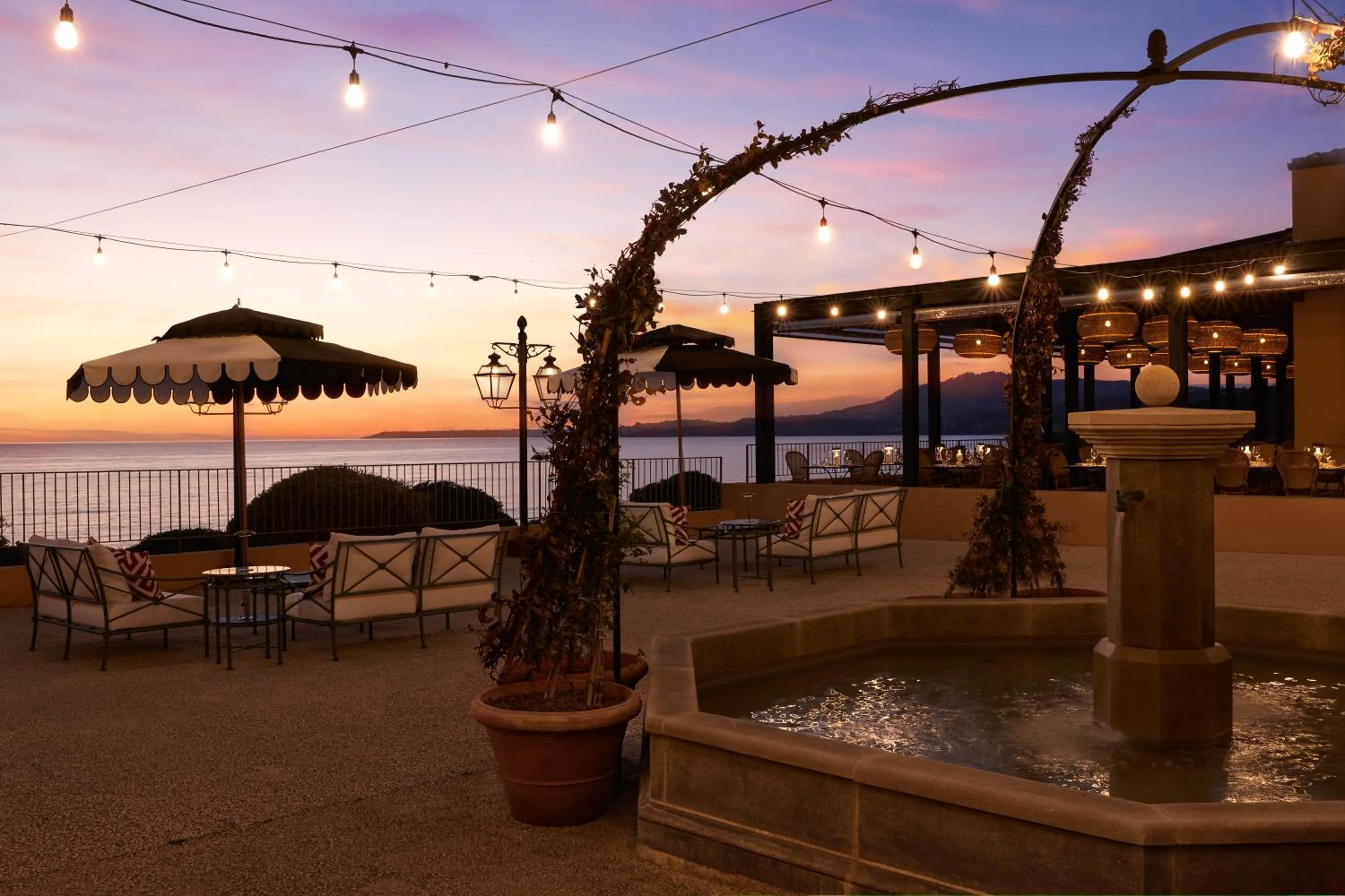 Lounge or bar in Verdura Resort