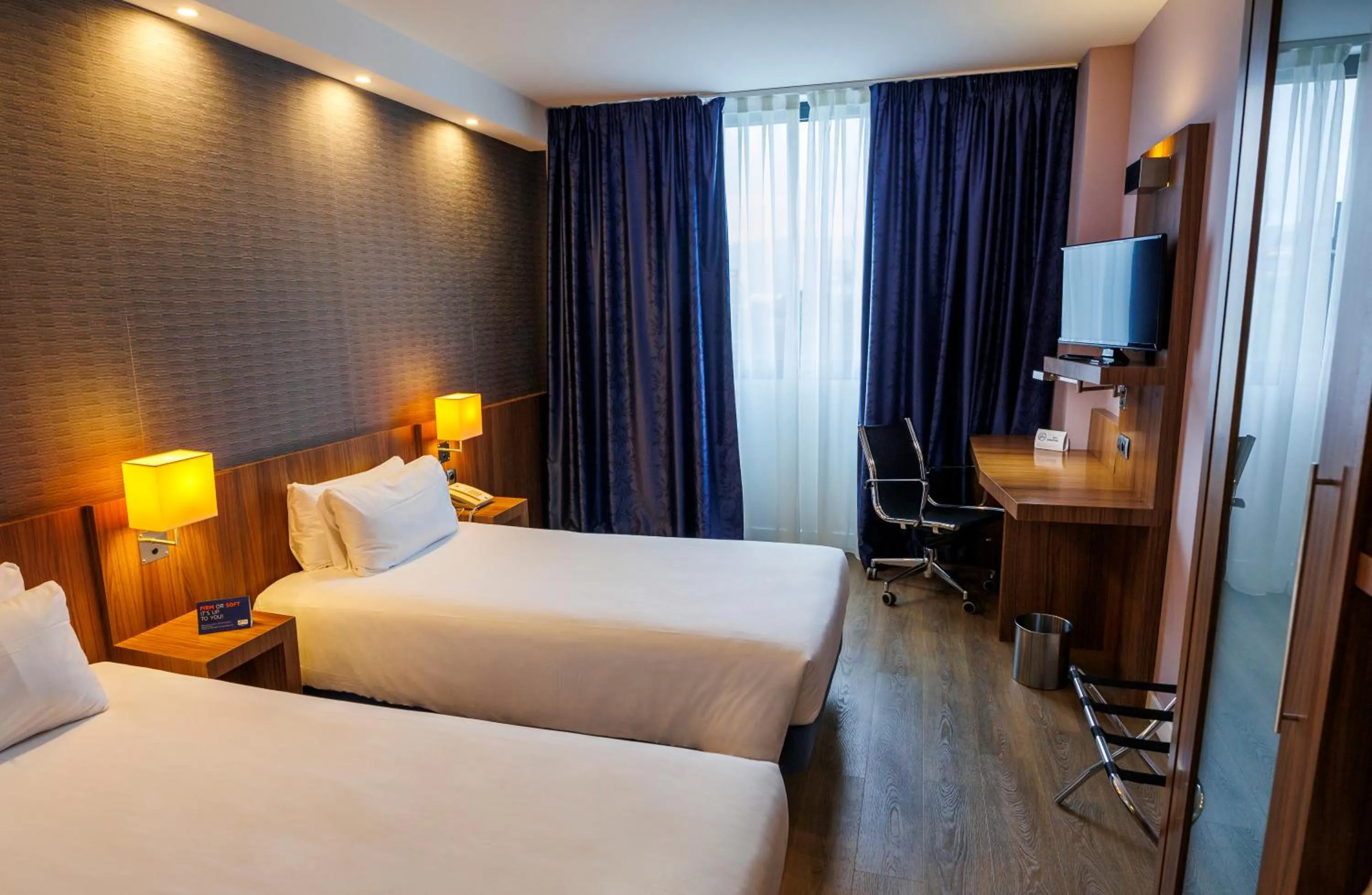 Photo of the whole room, Bed in Holiday Inn Express Bilbao Airport by IHG