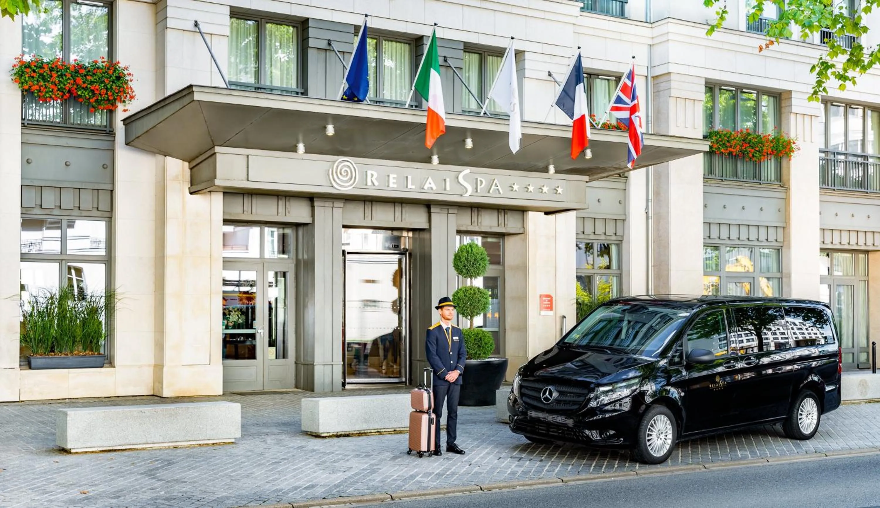 shuttle in Relais Spa Val d'Europe