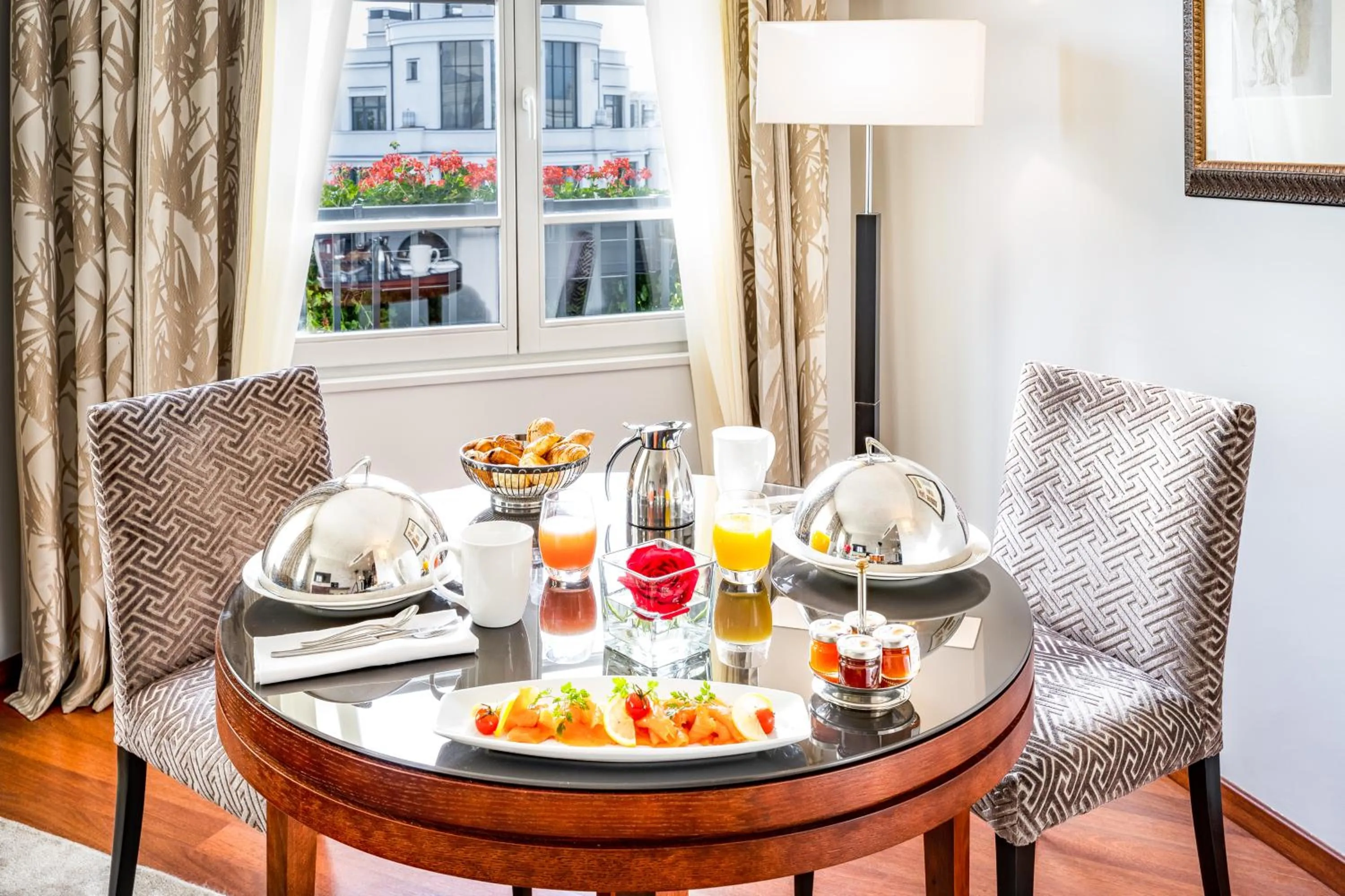 Seating area in Relais Spa Val d'Europe