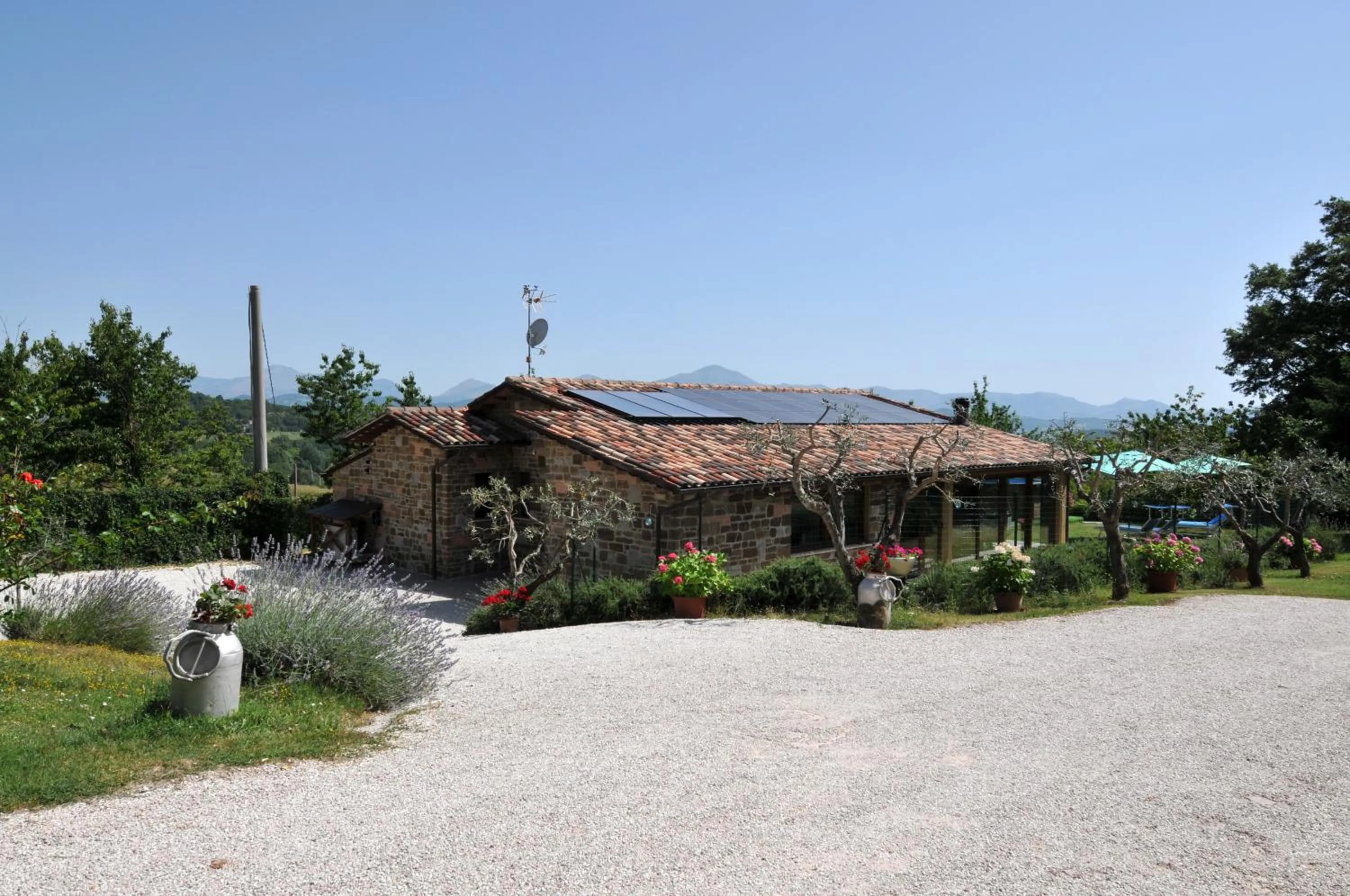 Property building in Casalotto Francescano