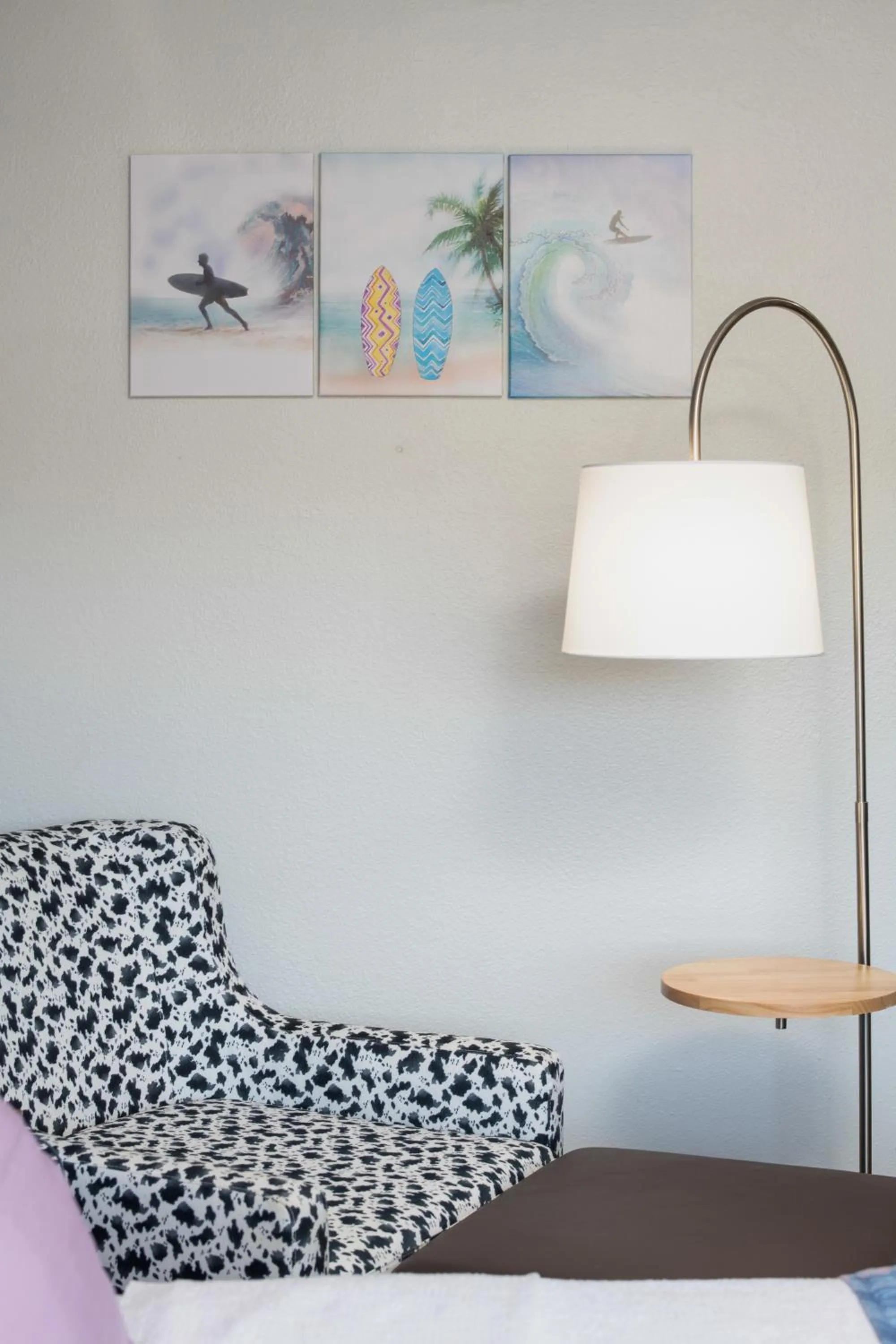 Bed in Brisa Pacific Hotel Encinitas