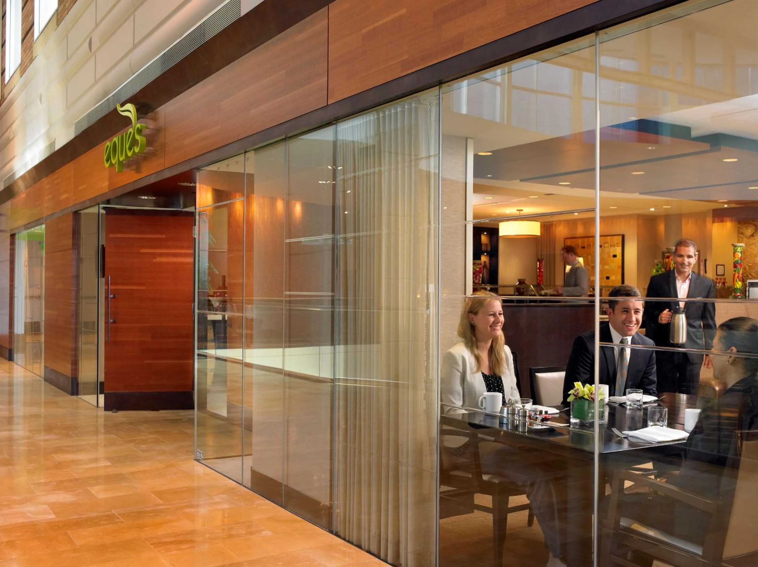 Restaurant/places to eat in Hyatt Regency Bellevue