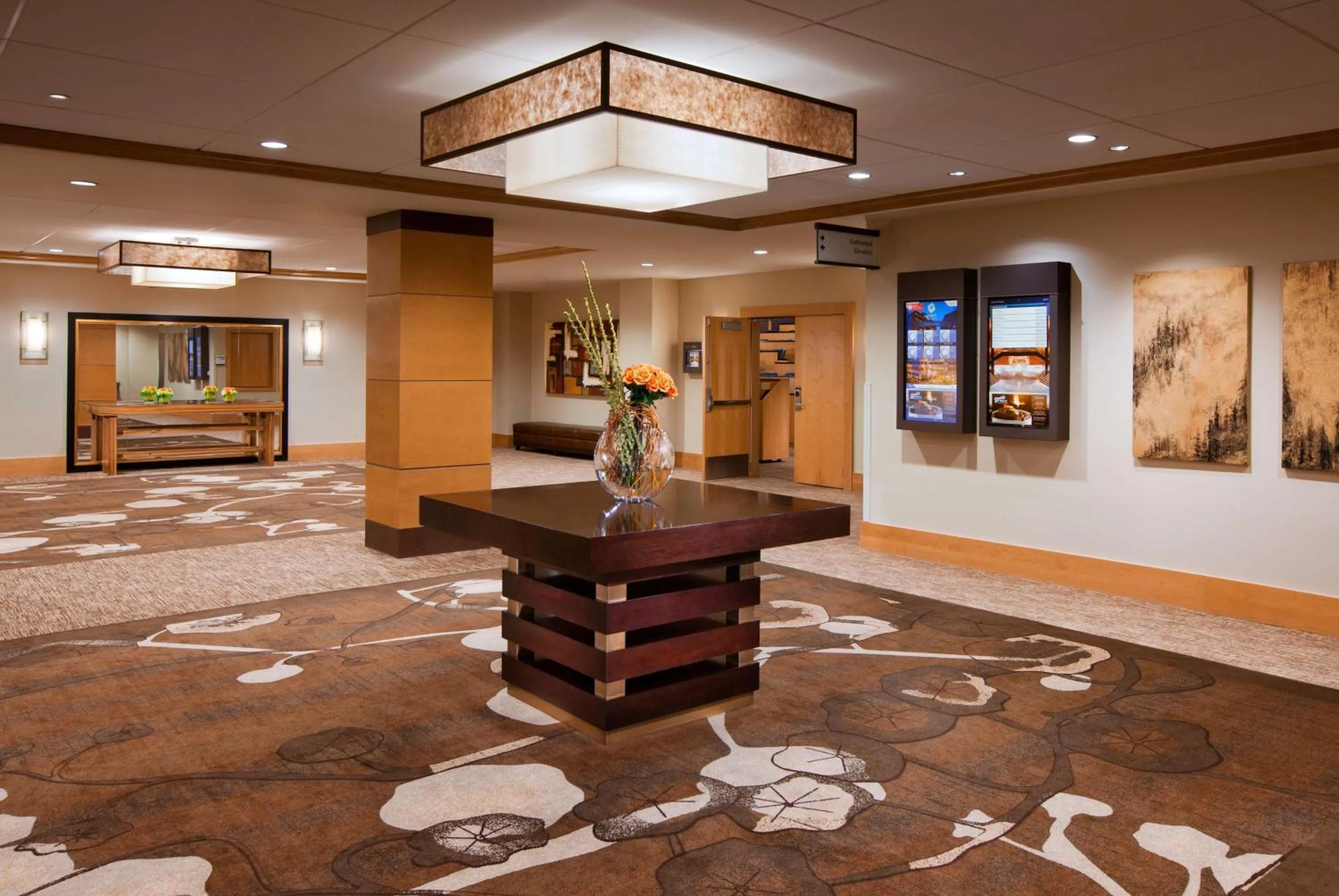 Meeting/conference room in Hyatt Regency Bellevue