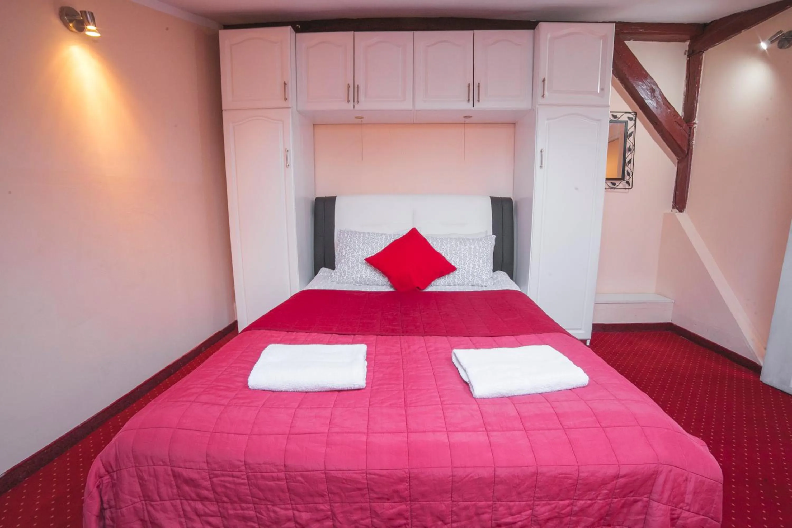 Bedroom, Bed in Residence B&B La Fontaine Aparthotel