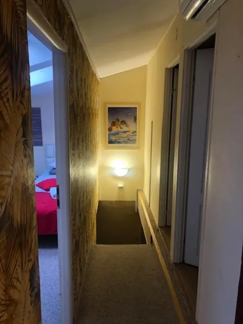 Photo of the whole room, Bed in Residence B&B La Fontaine Aparthotel