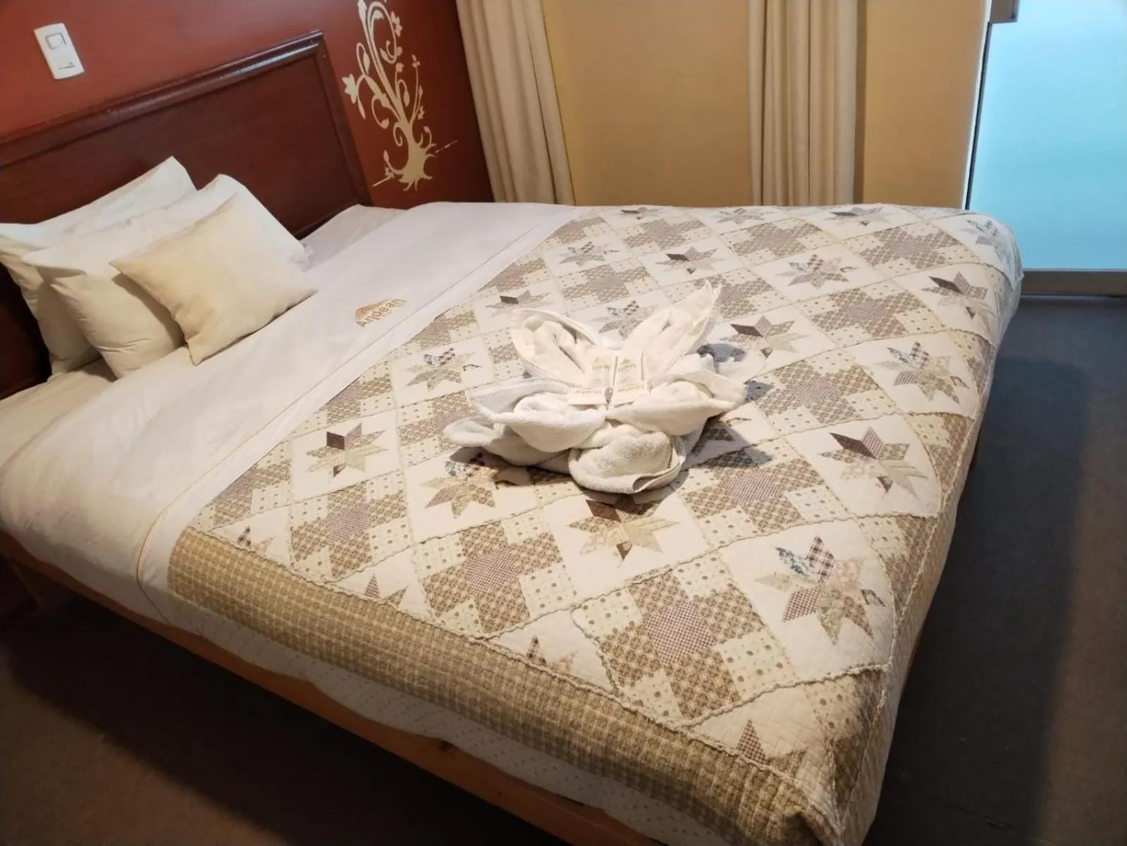 Bed in Hotel Andean Host Inn