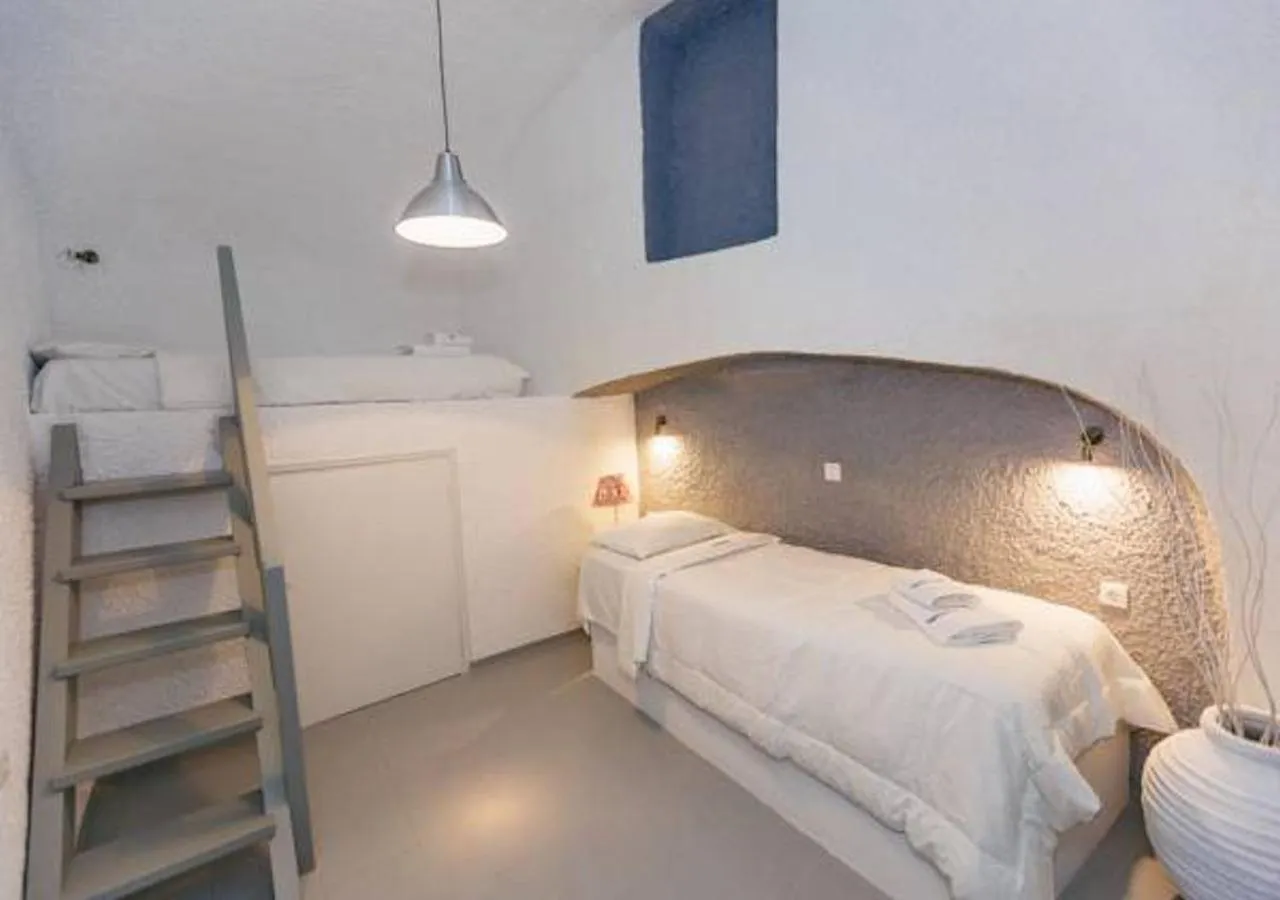 Bedroom in Santoimage house