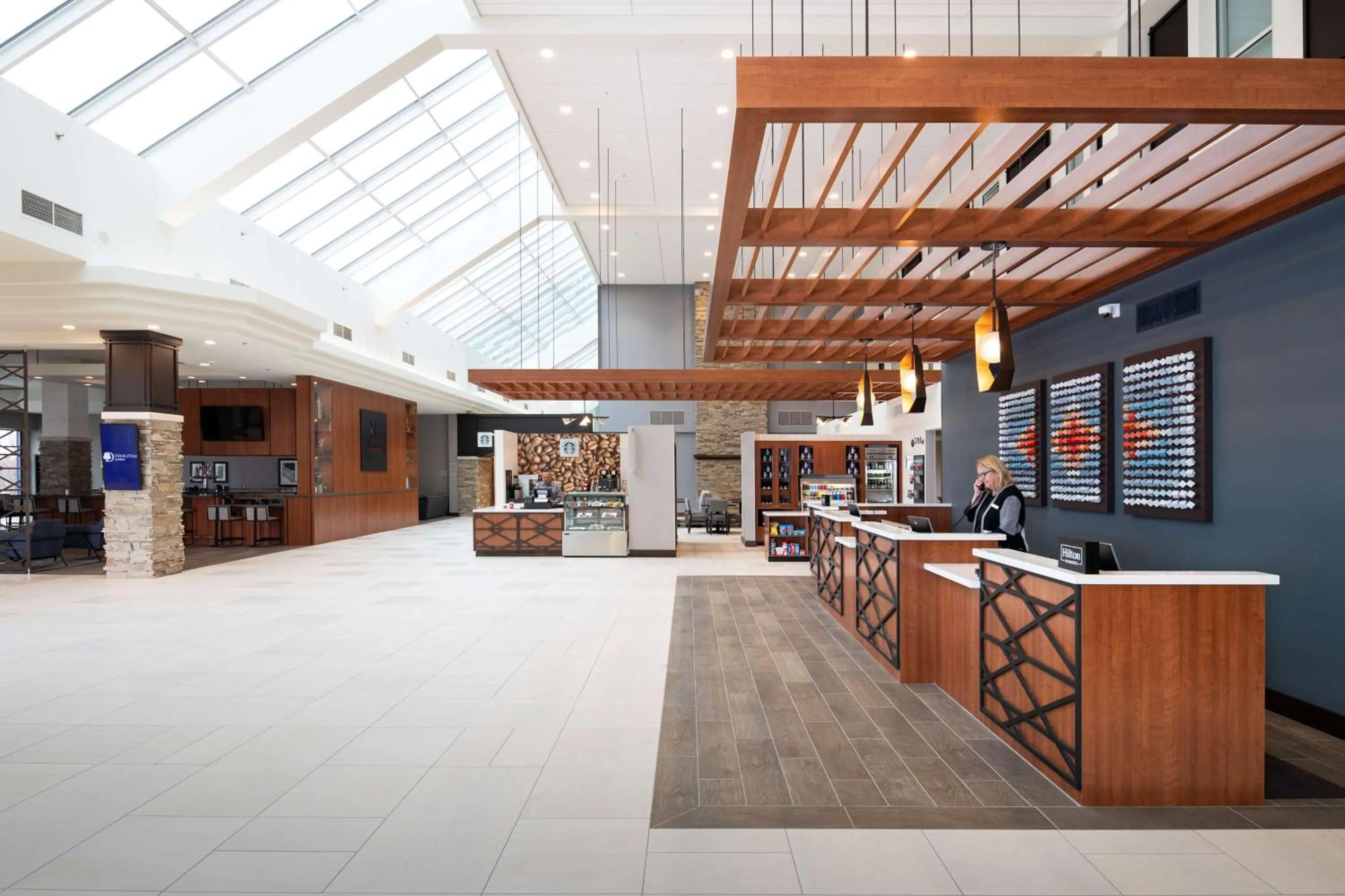 Lobby or reception in Doubletree By Hilton Madison East