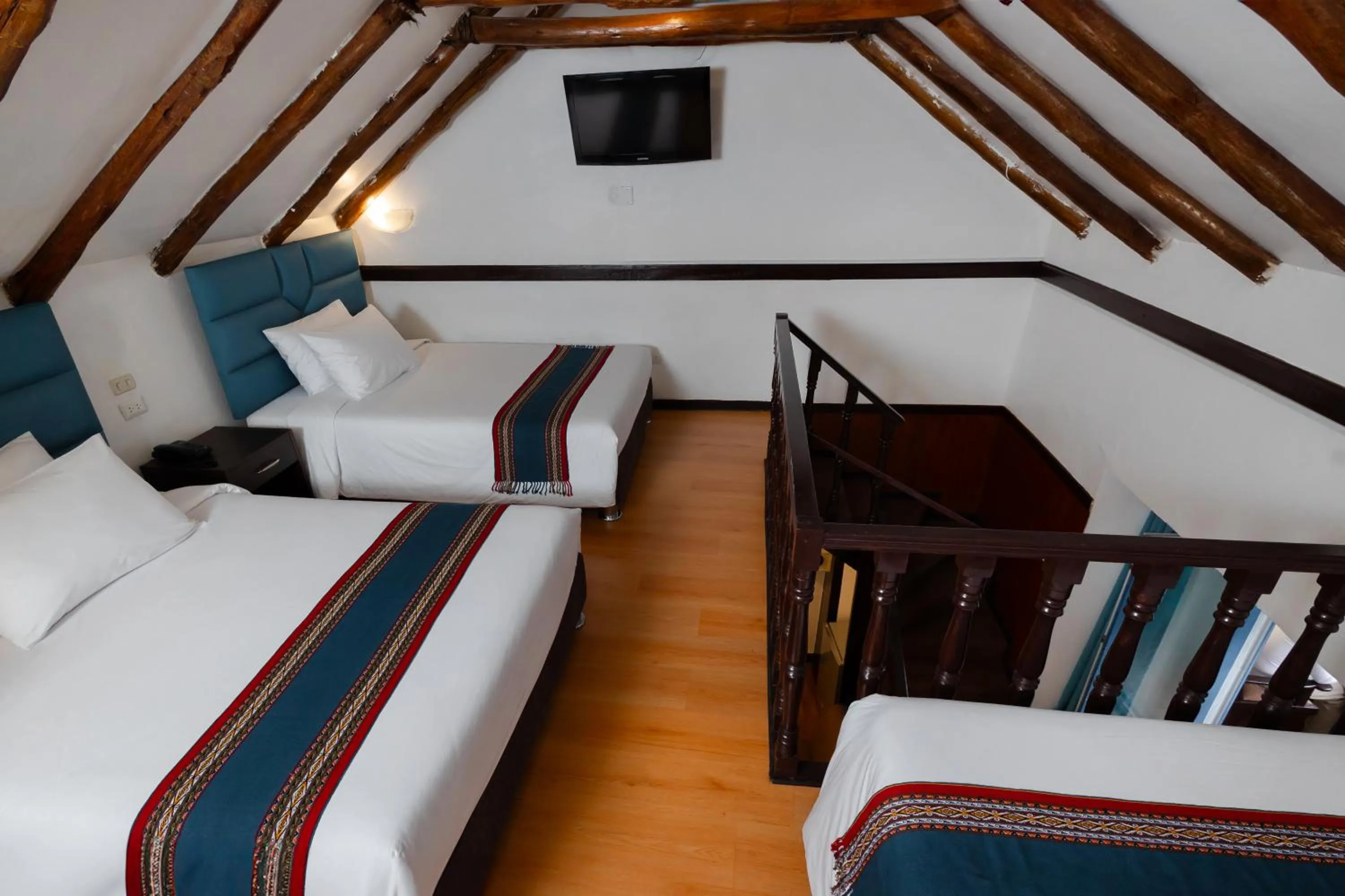 TV and multimedia, Bed in Royal Inka I