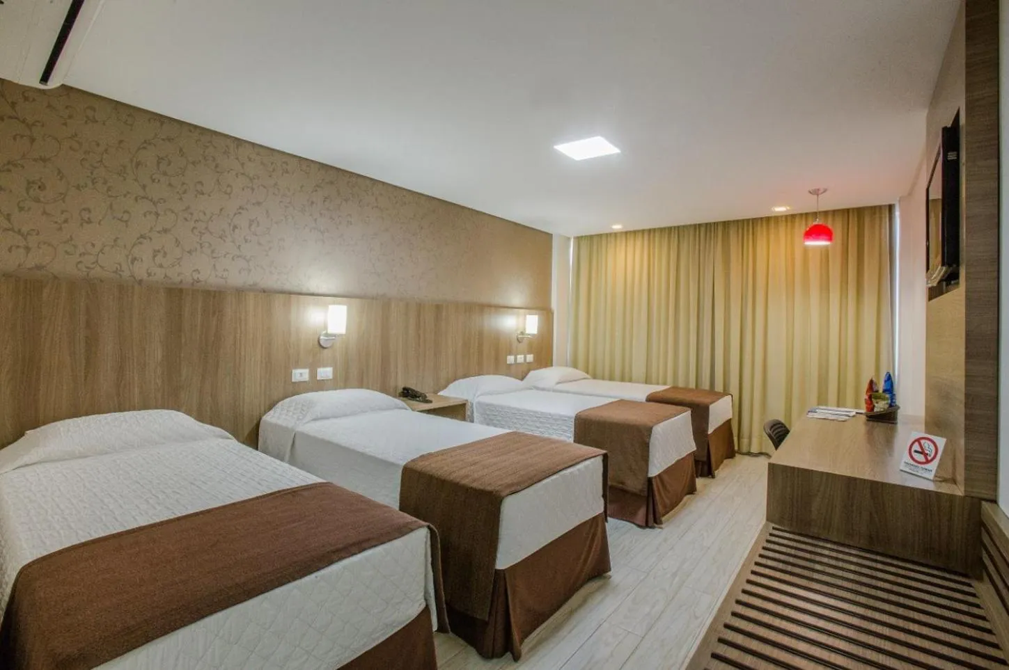 Bed in Foz Presidente Comfort Hotel