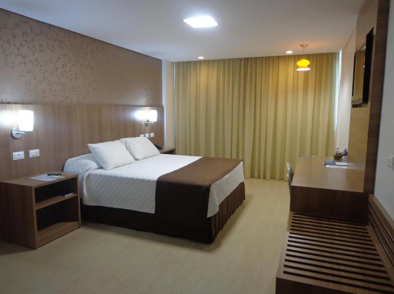 Bed in Foz Presidente Comfort Hotel