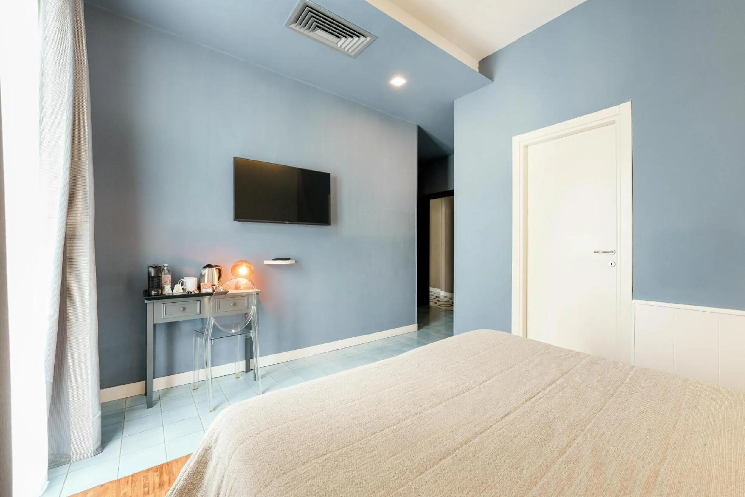 Bedroom, Bed in Attico Partenopeo