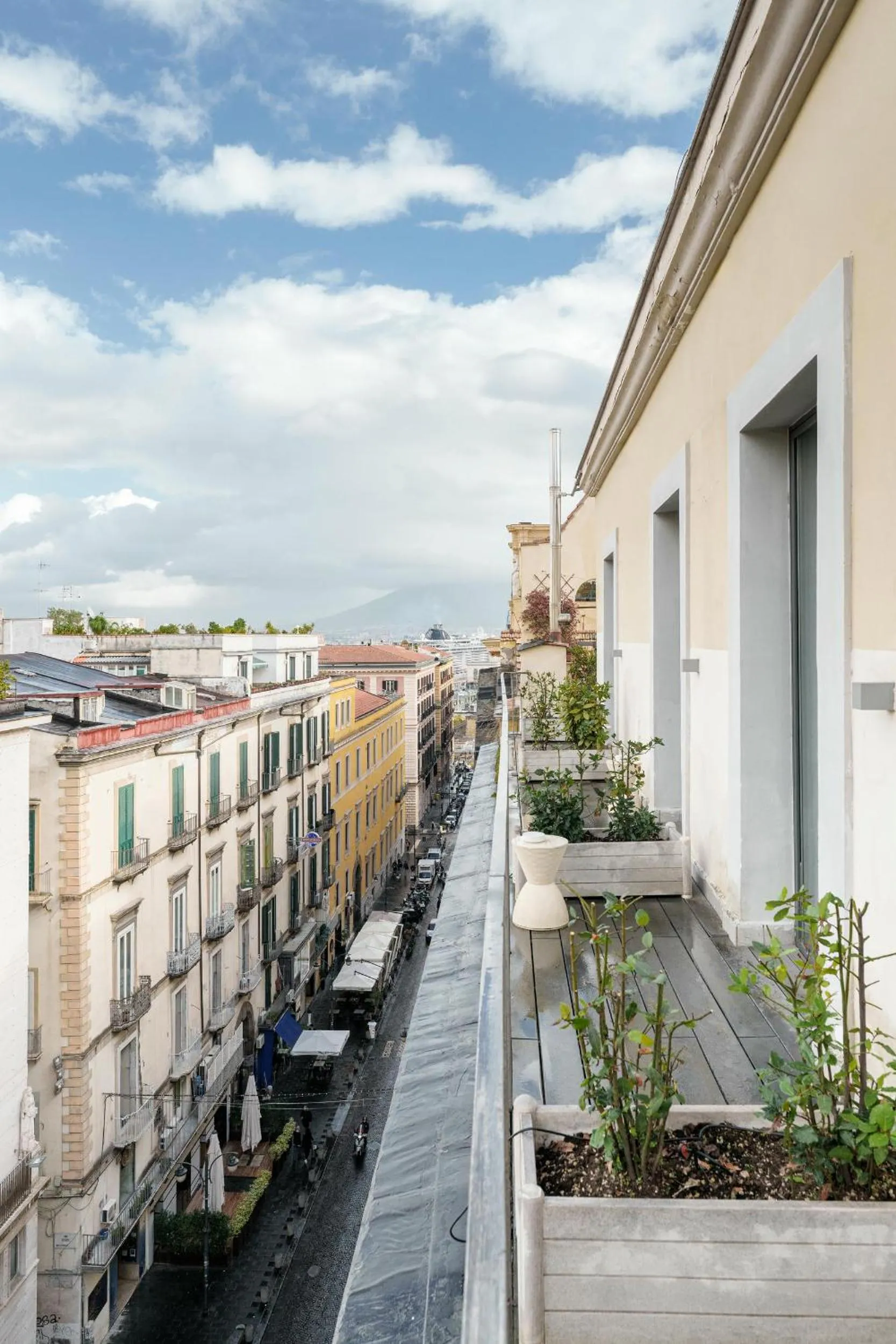 Property building in Attico Partenopeo