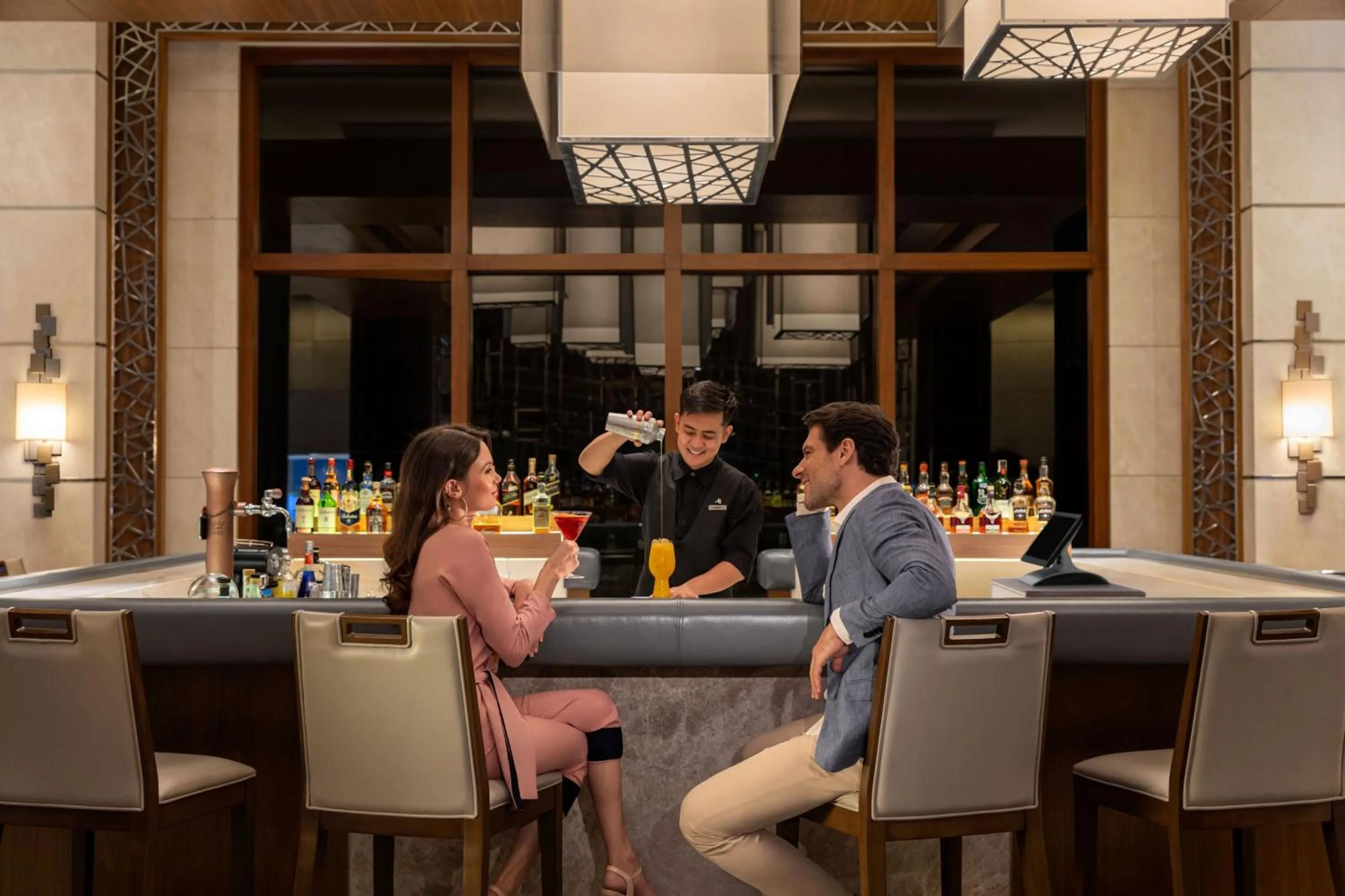 Restaurant/places to eat in Manila Marriott Hotel at Newport World Resorts