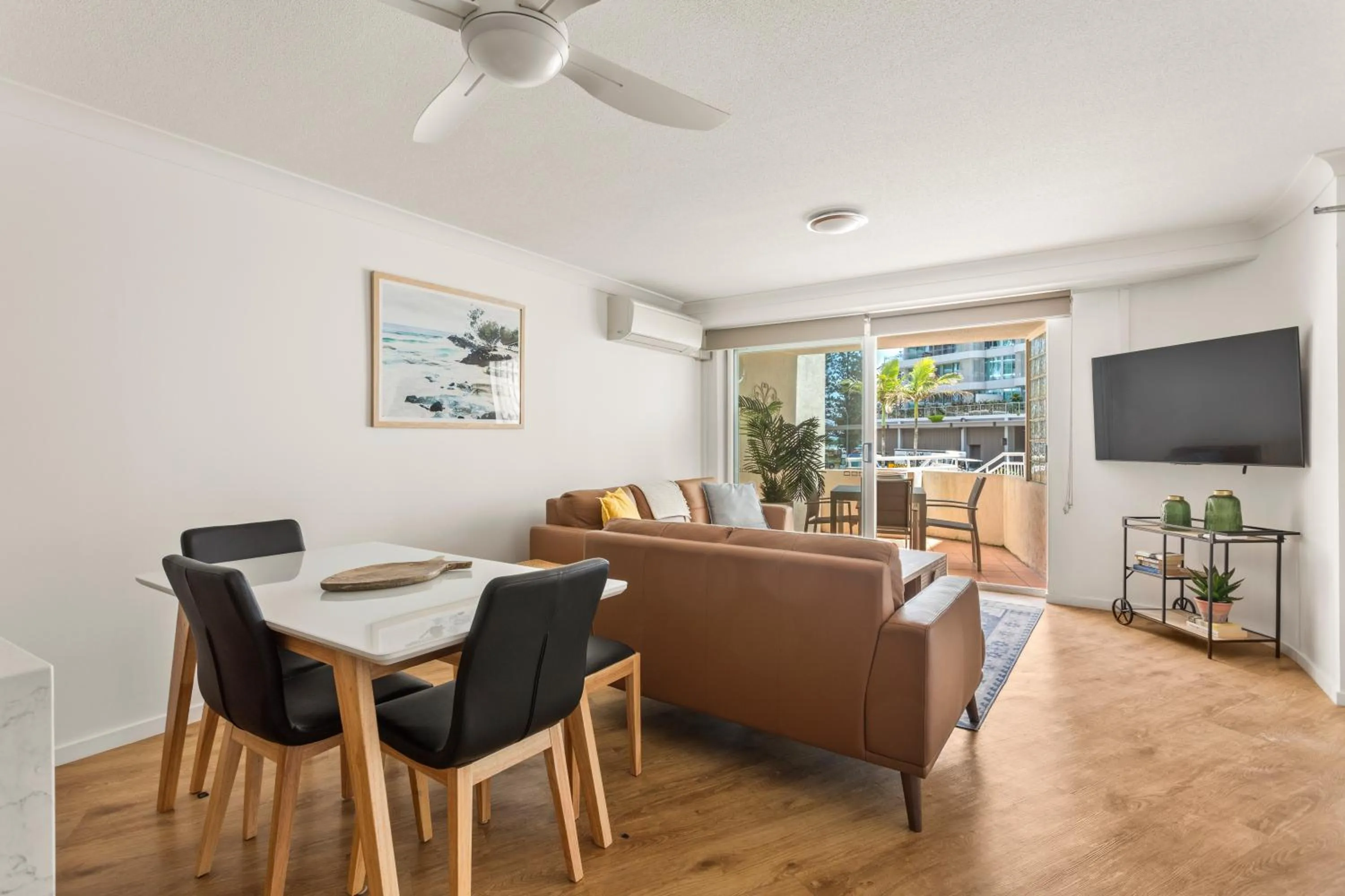 Communal lounge/ TV room in Kirra Palms Holiday Apartments