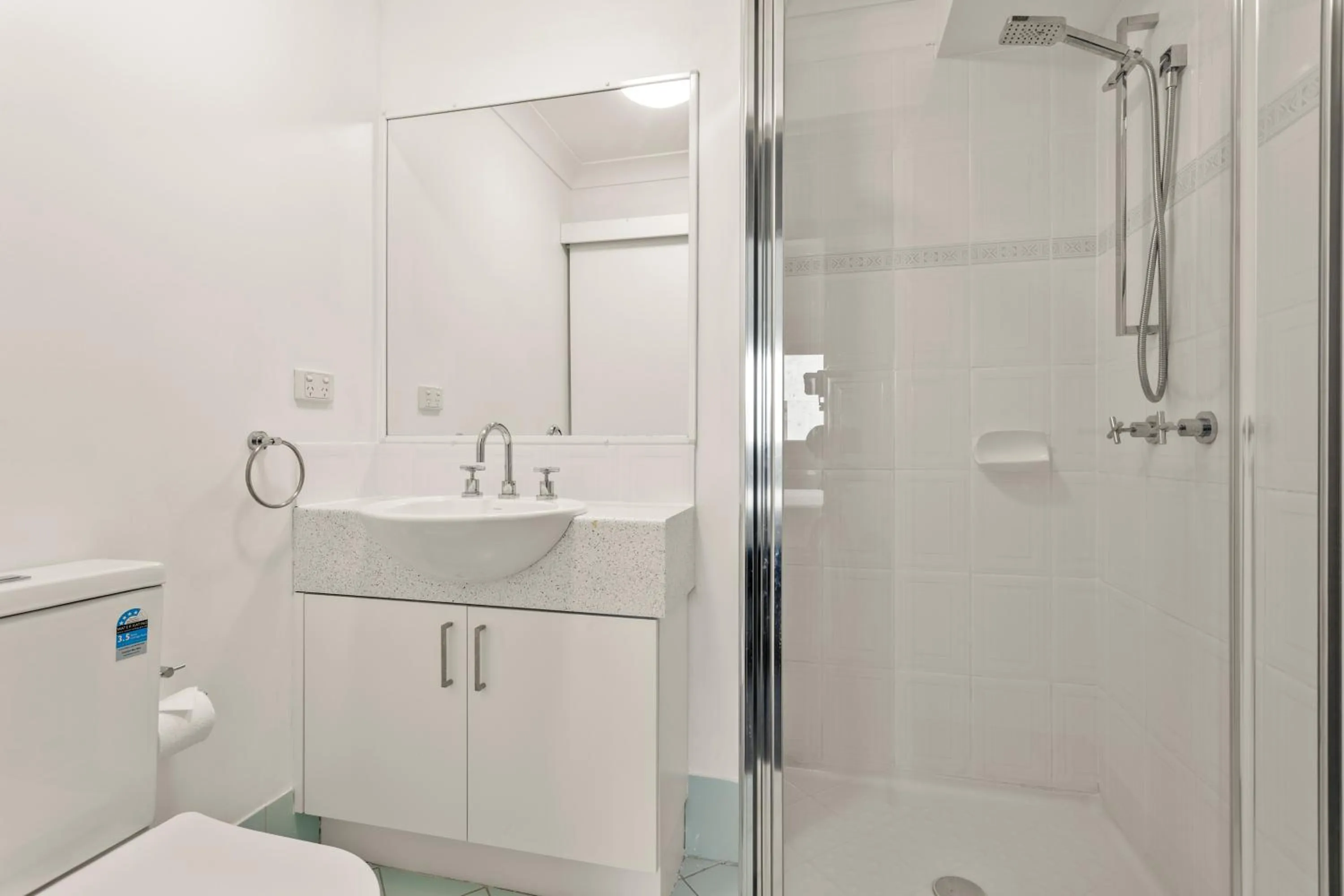 Shower in Kirra Palms Holiday Apartments