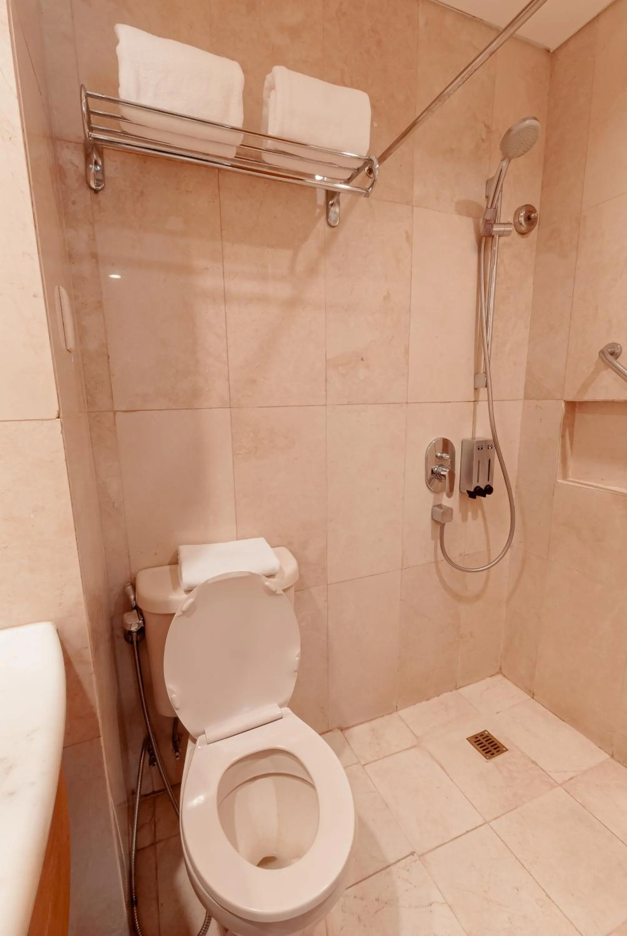 Bathroom in City Garden Suites Manila